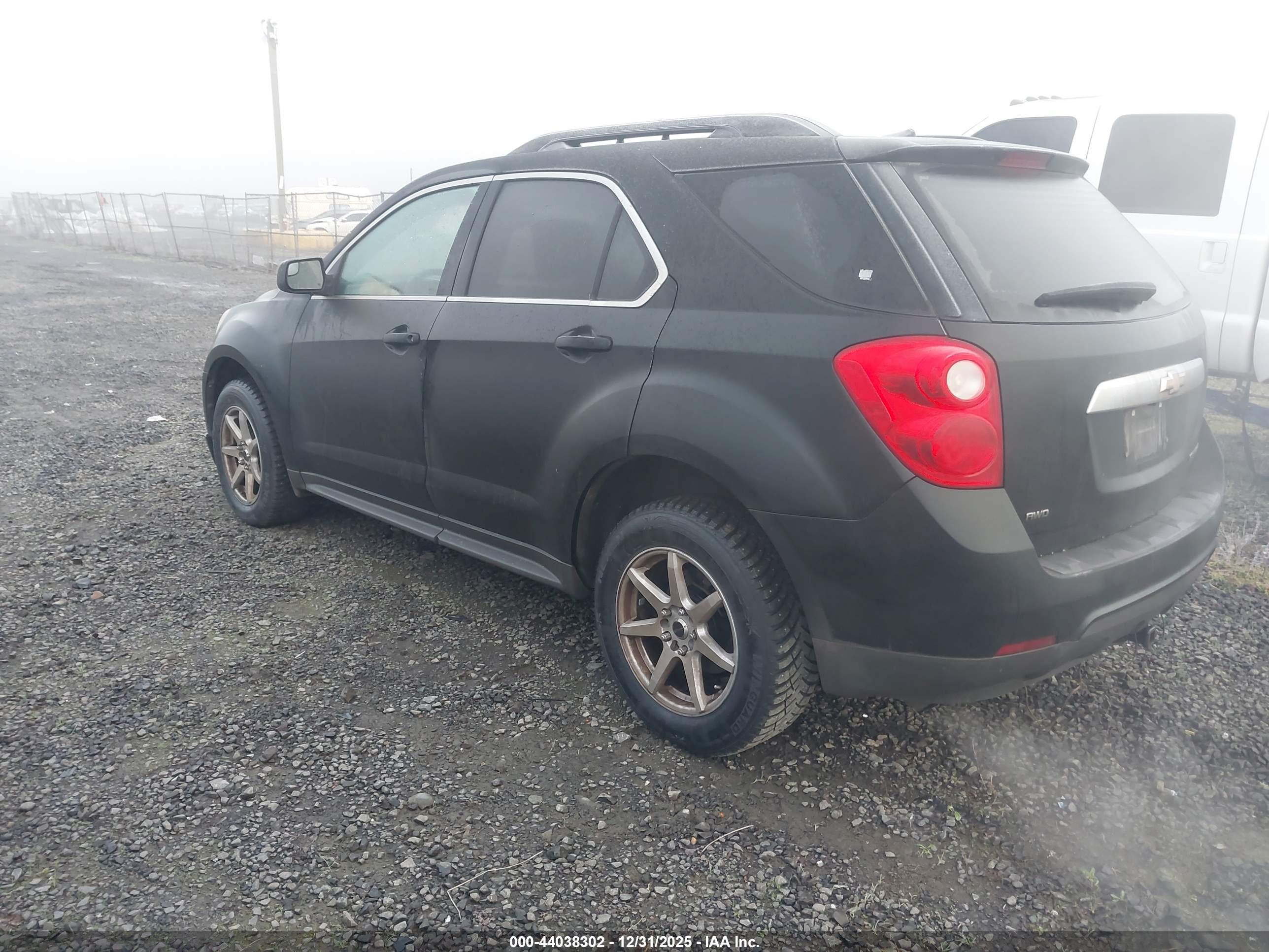 CHEVROLET EQUINOX image 3