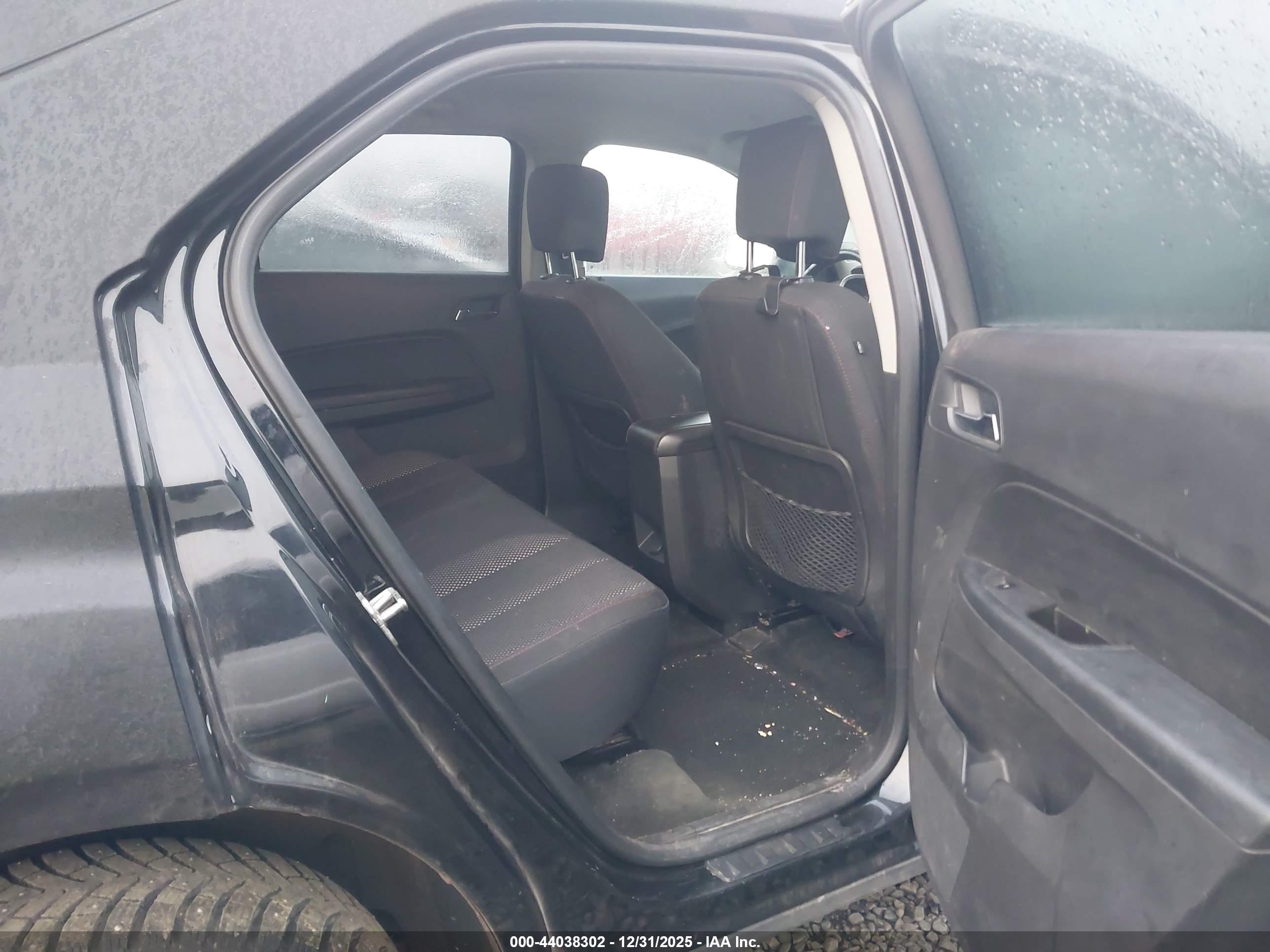 CHEVROLET EQUINOX image 8