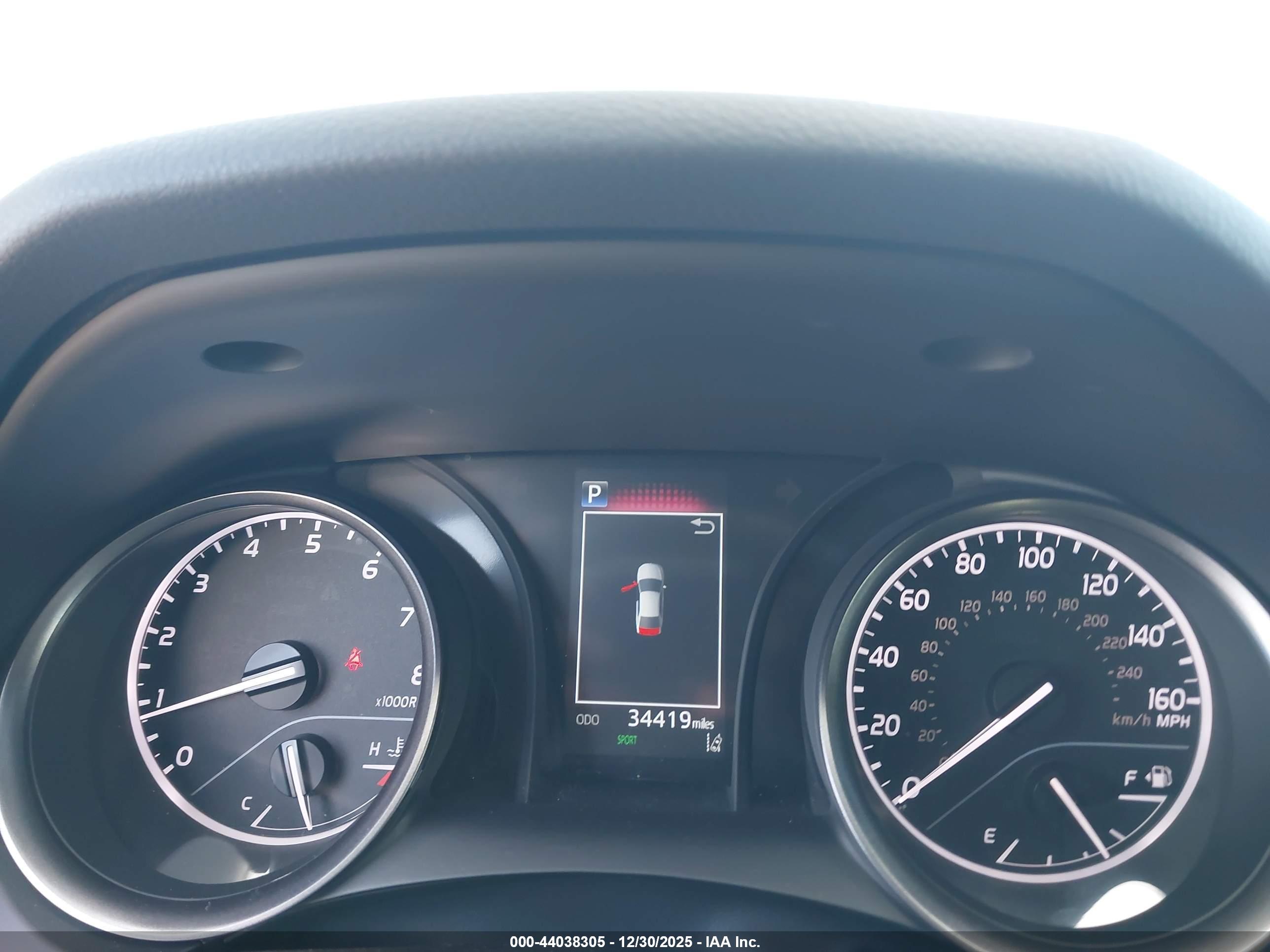 TOYOTA CAMRY image 7