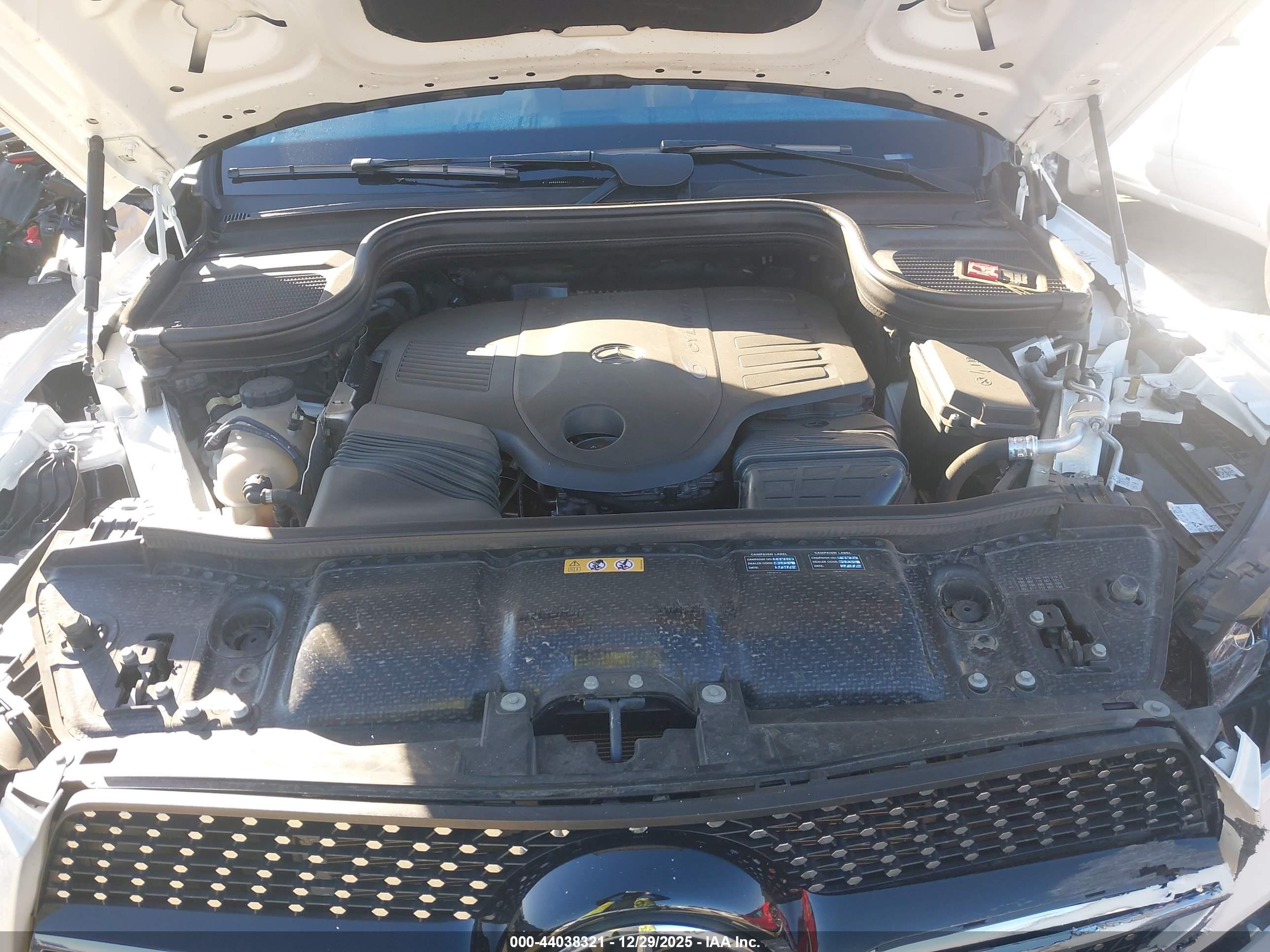 MERCEDES-BENZ GLE image 10