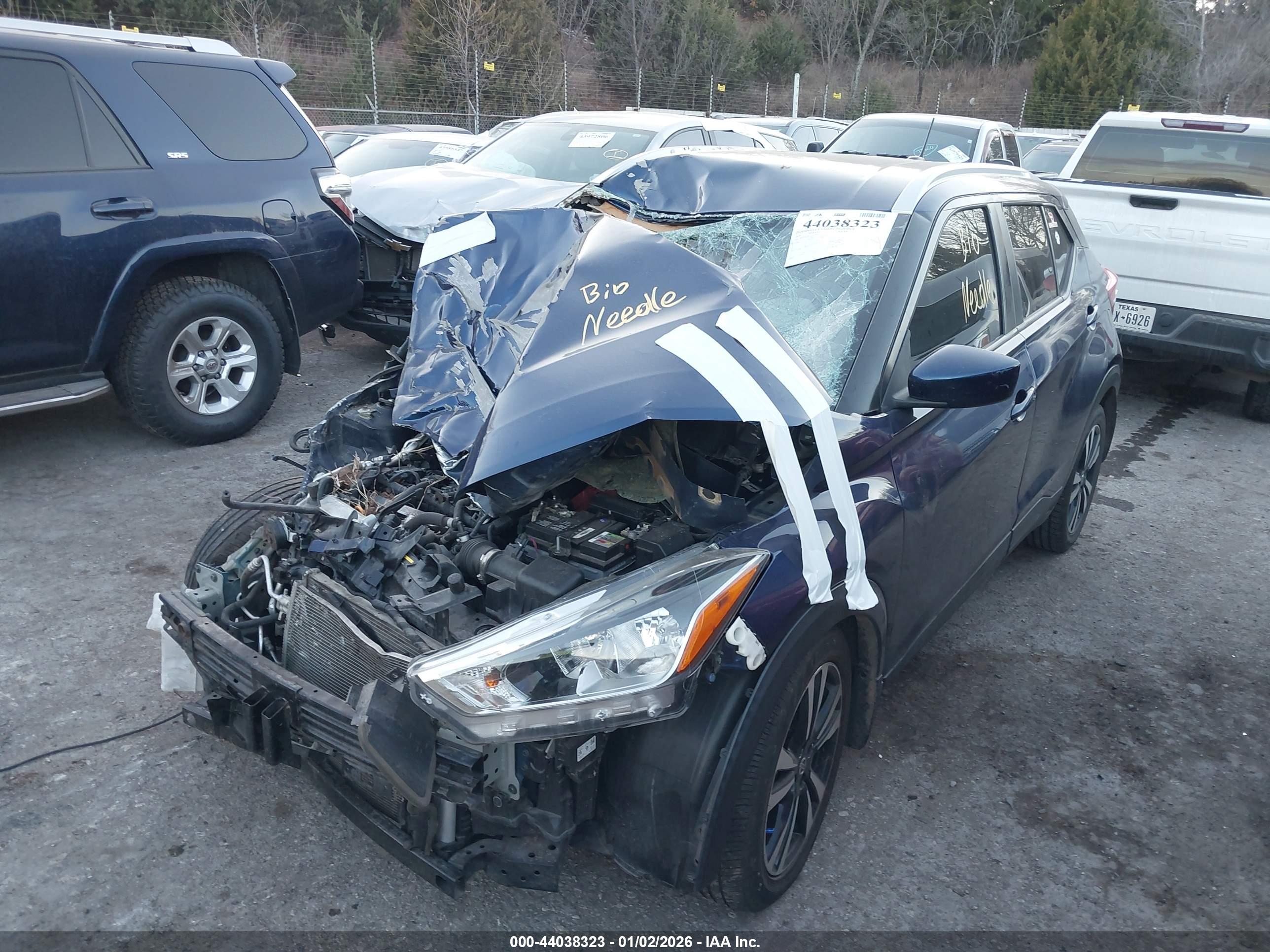 NISSAN KICKS image 2