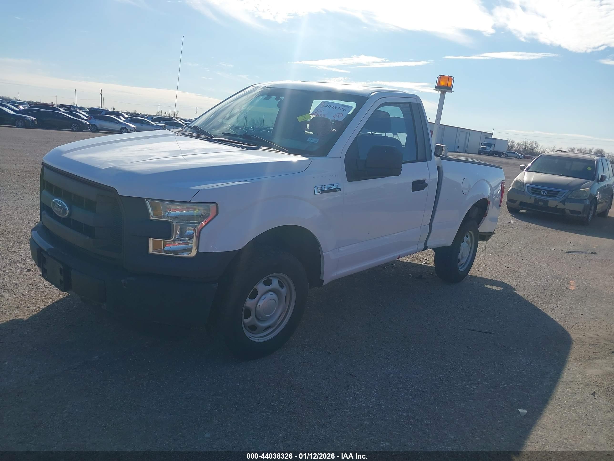 FORD F-150 image 2