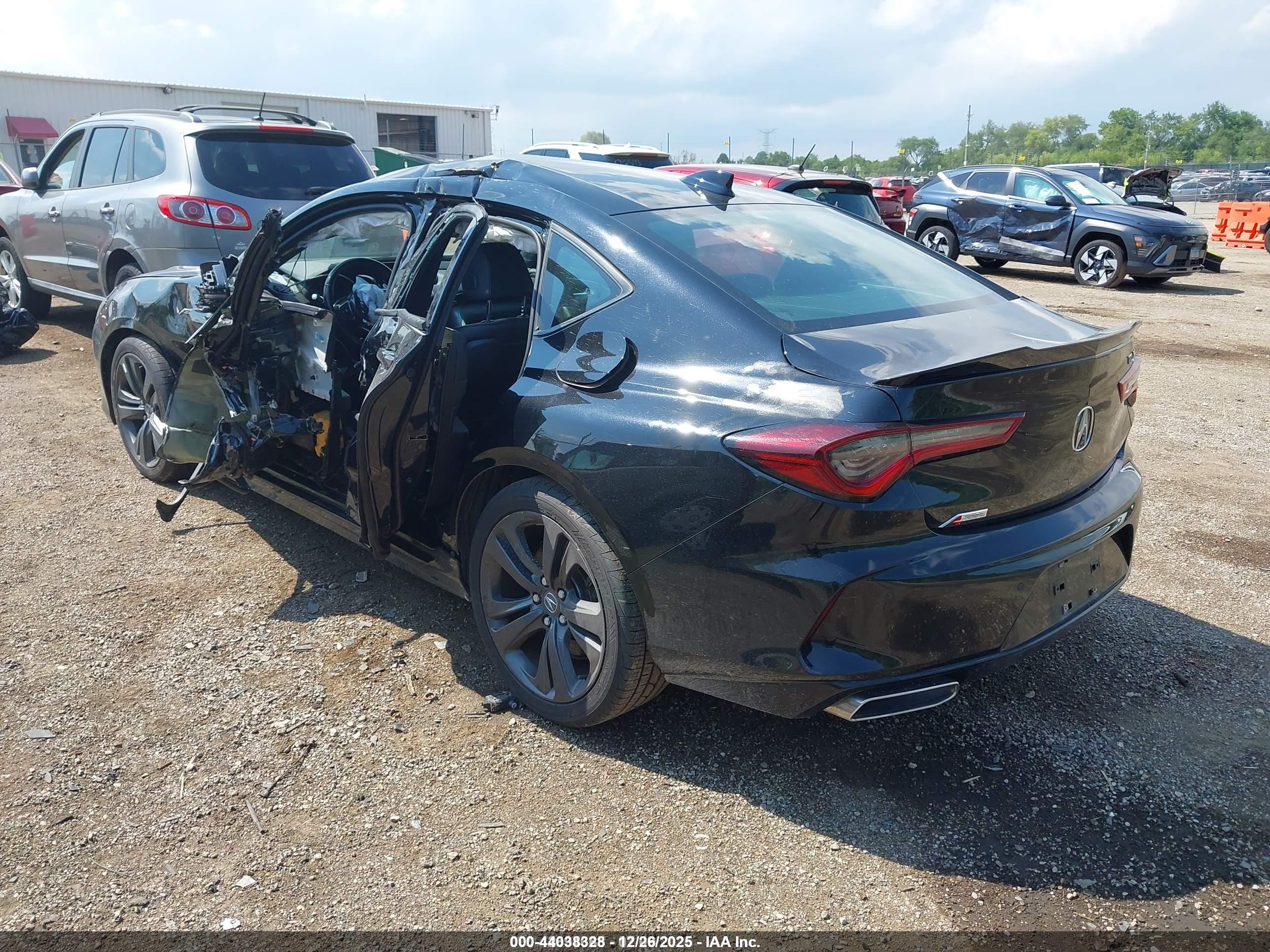 ACURA TLX image 3