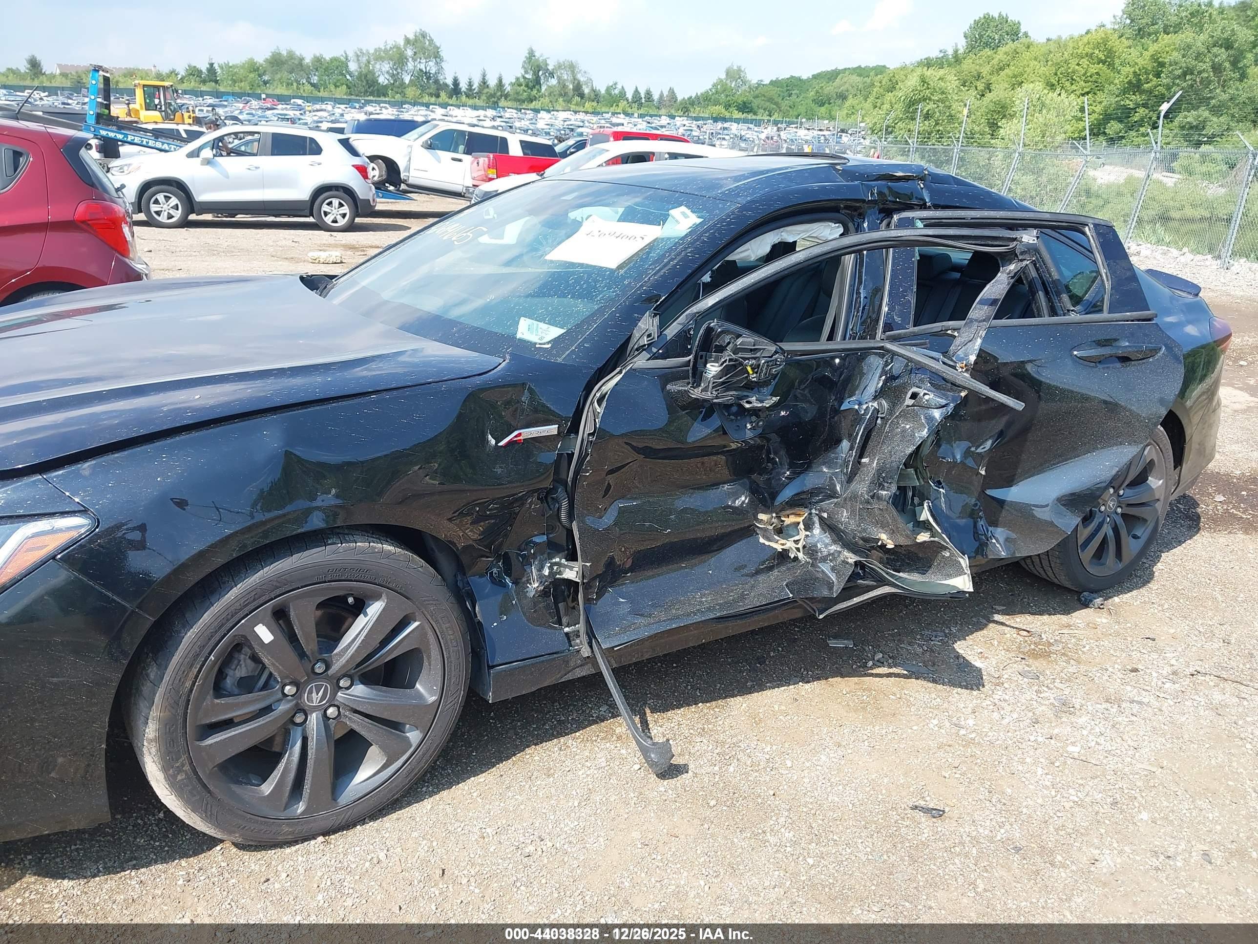 ACURA TLX image 6