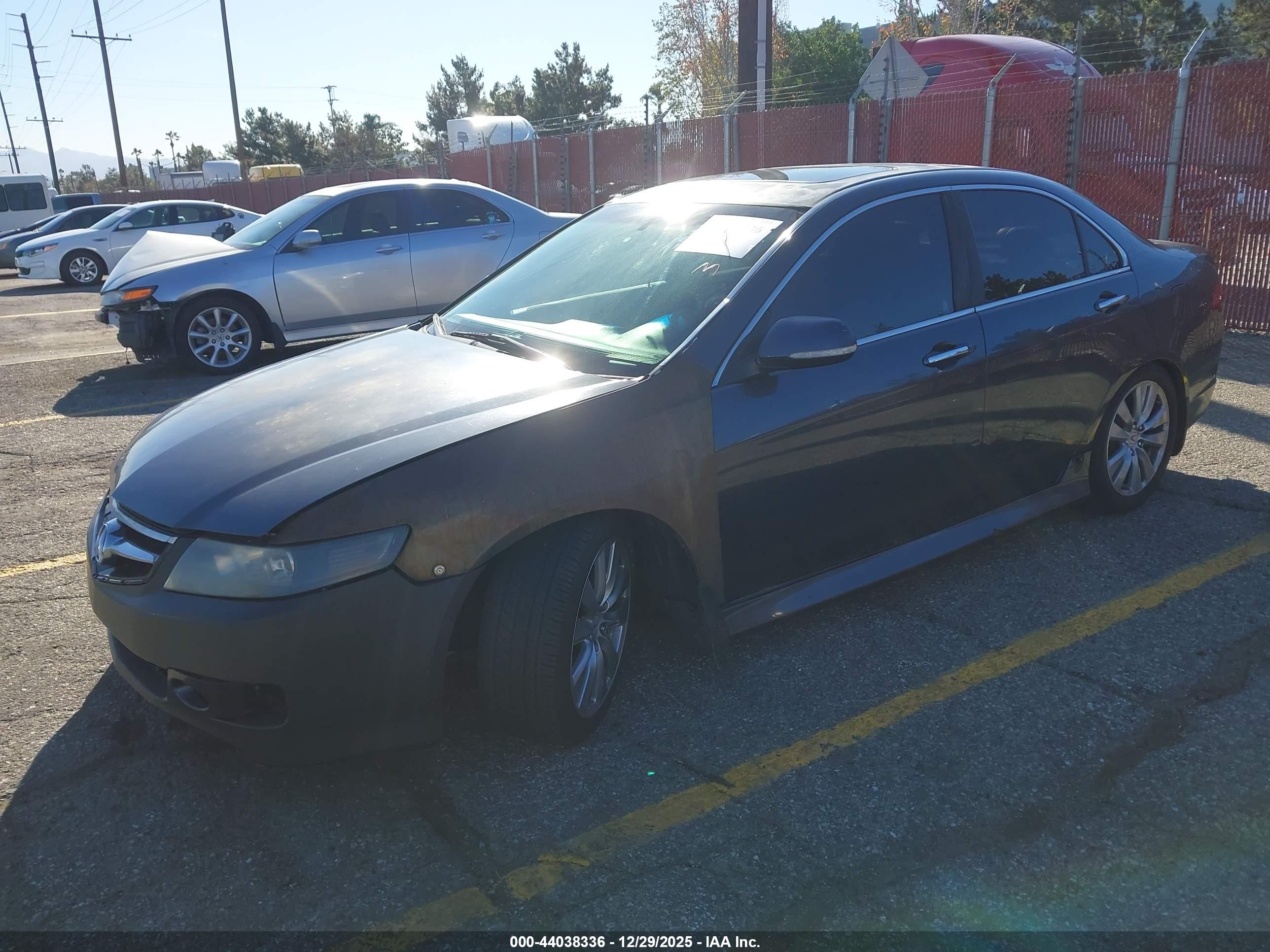 ACURA TSX image 2