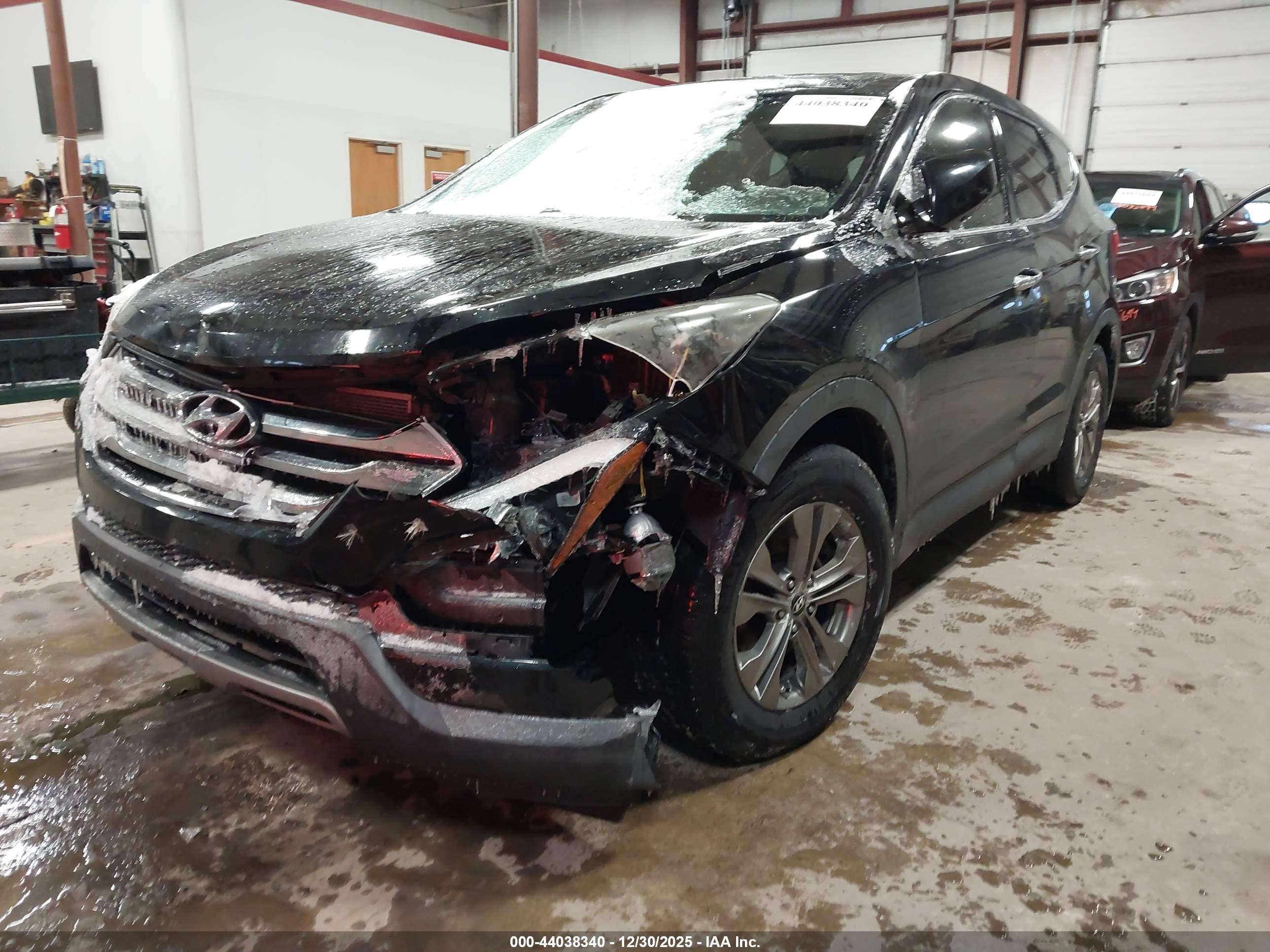 HYUNDAI SANTA image 6