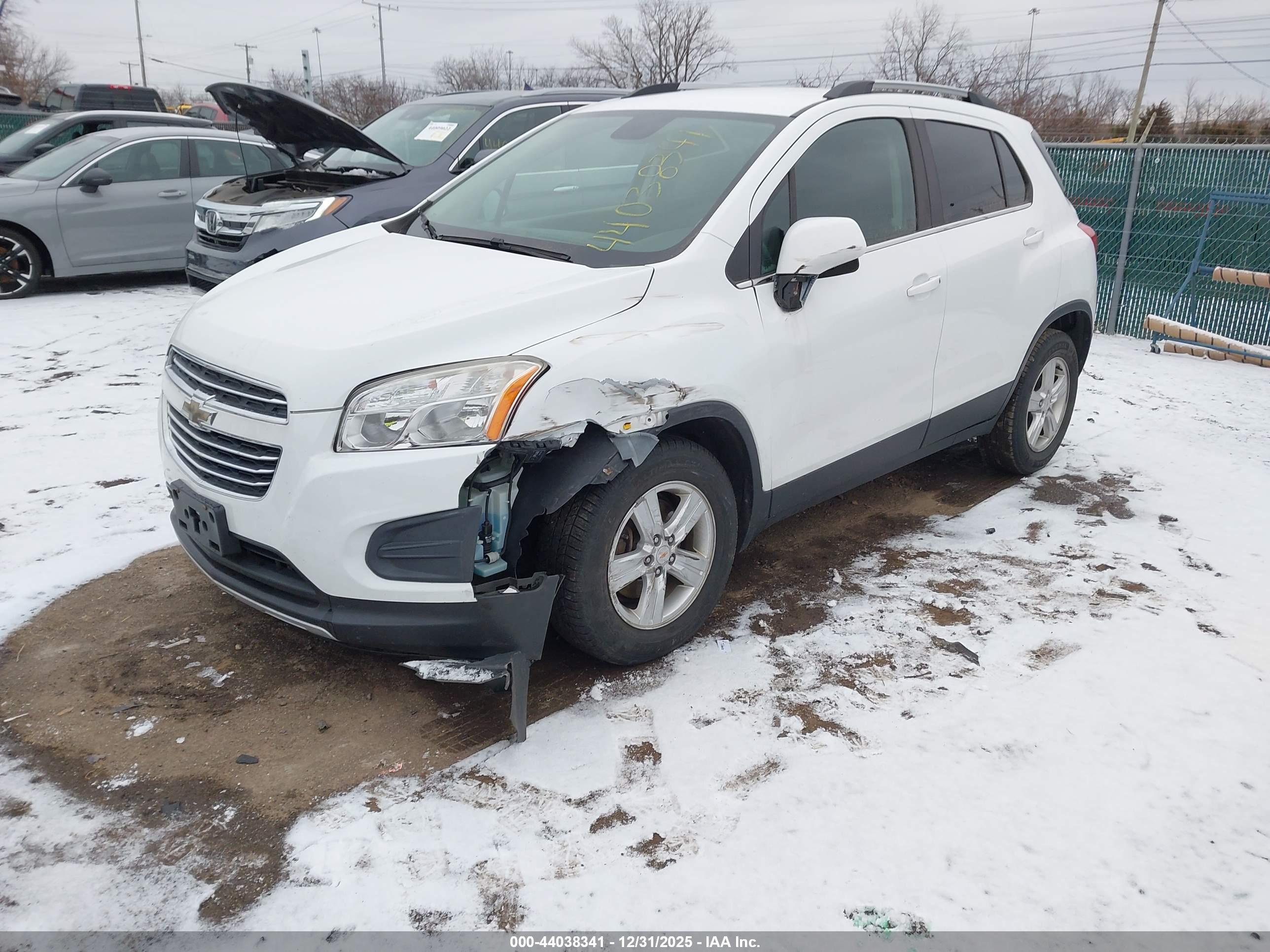 CHEVROLET TRAX image 6