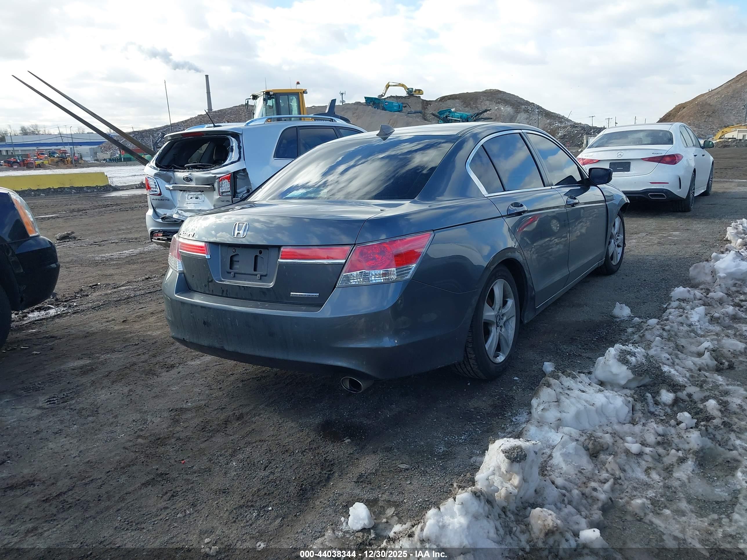 HONDA ACCORD image 4
