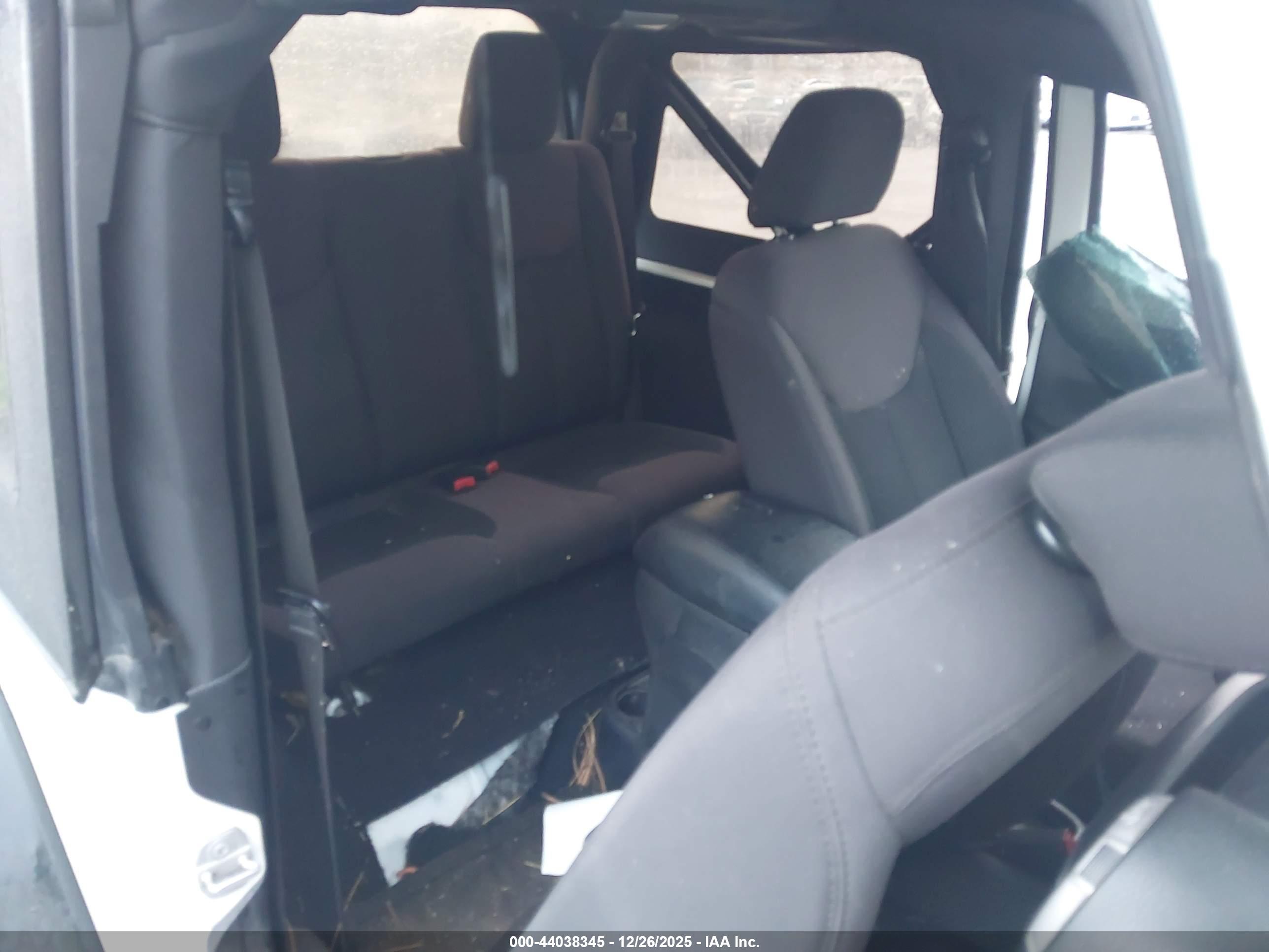 JEEP WRANGLER image 8