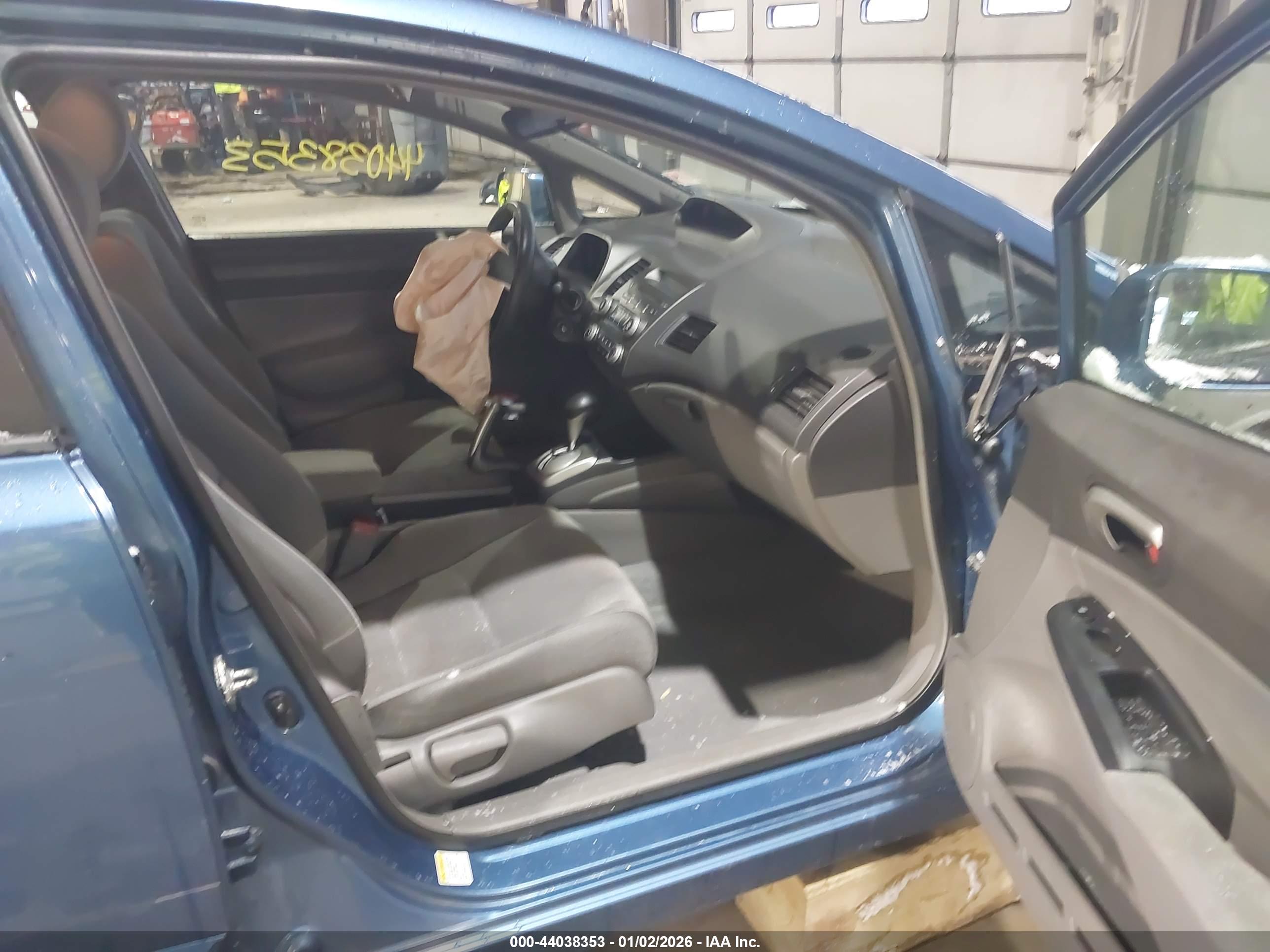 HONDA CIVIC image 5