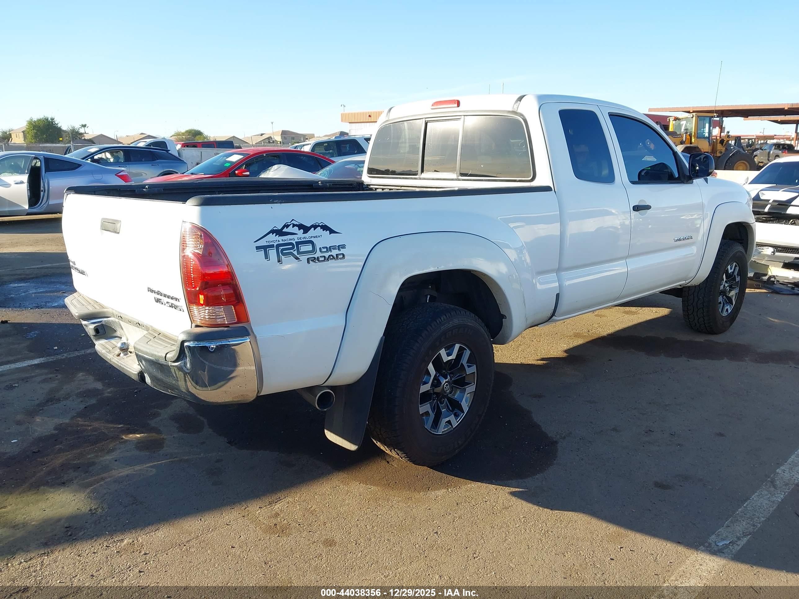 TOYOTA TACOMA image 4