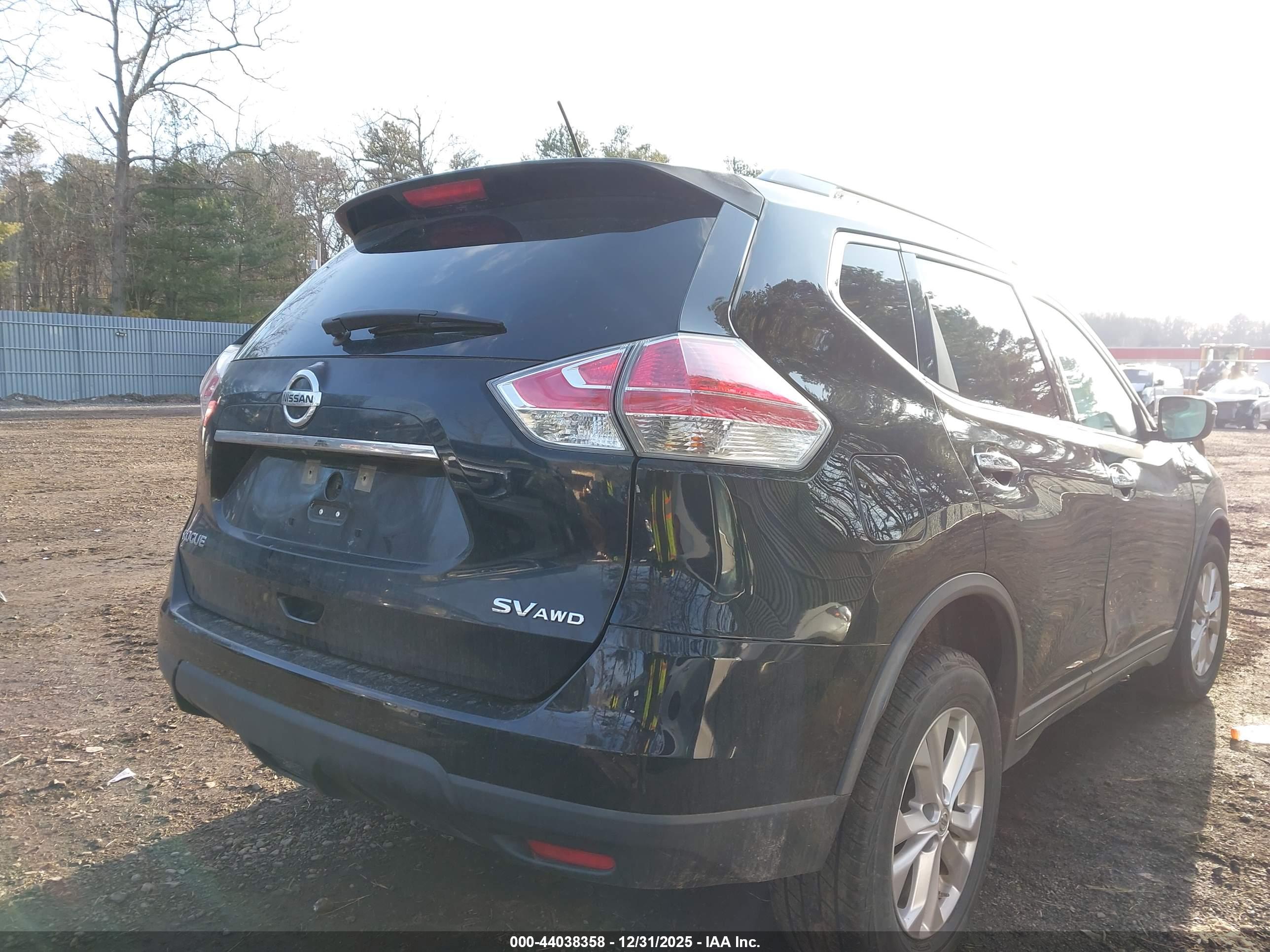 NISSAN ROGUE image 4