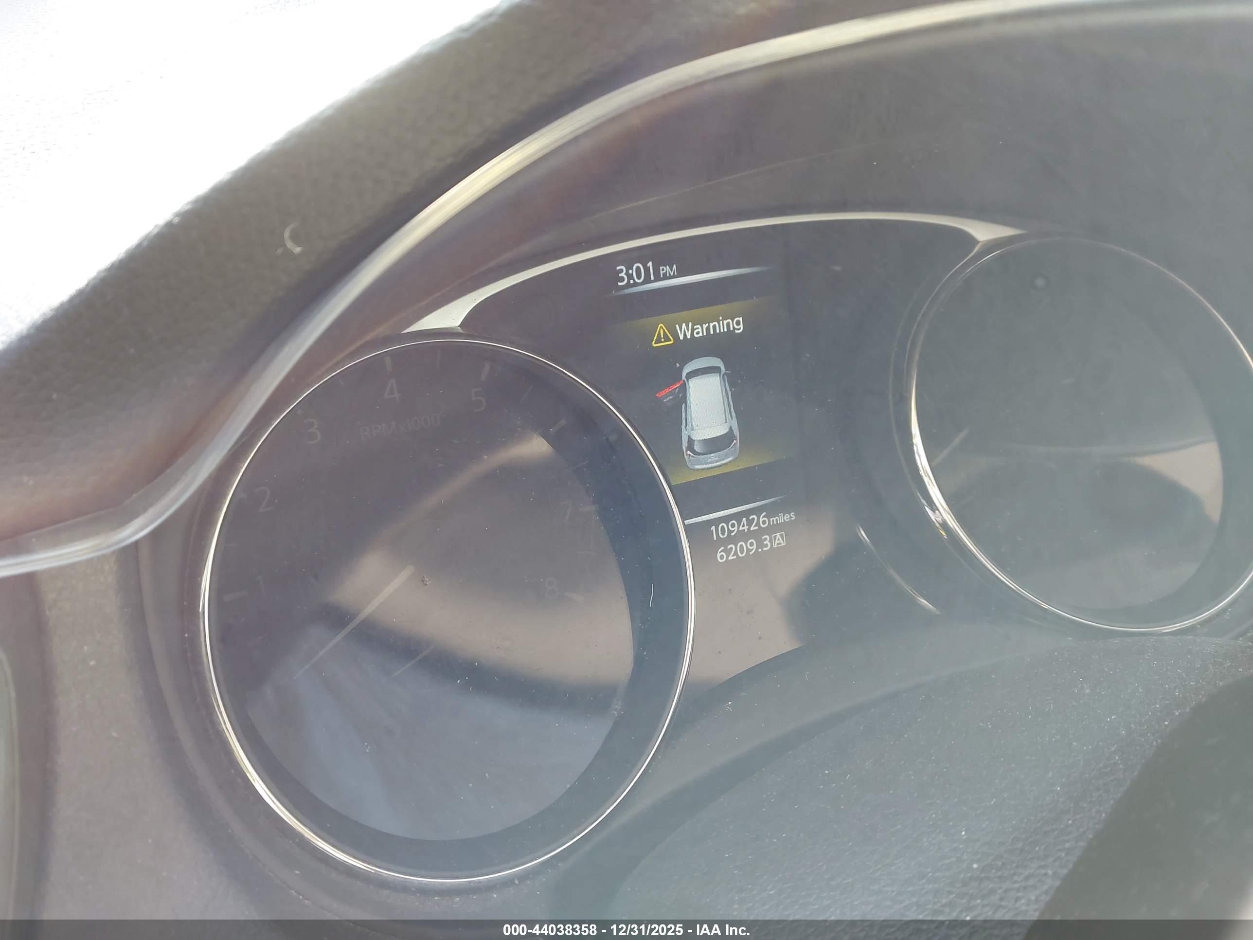 NISSAN ROGUE image 7