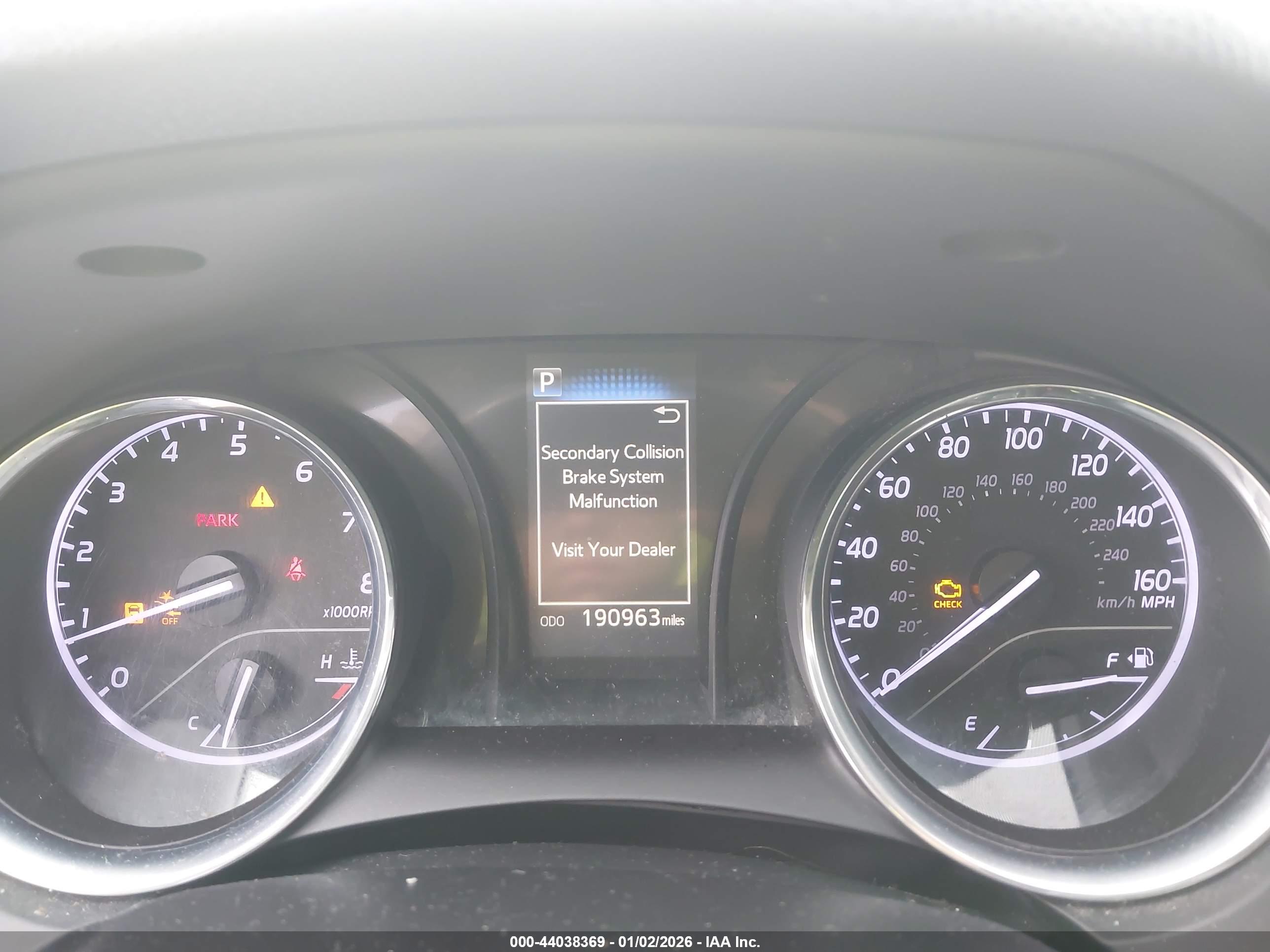 TOYOTA CAMRY image 7
