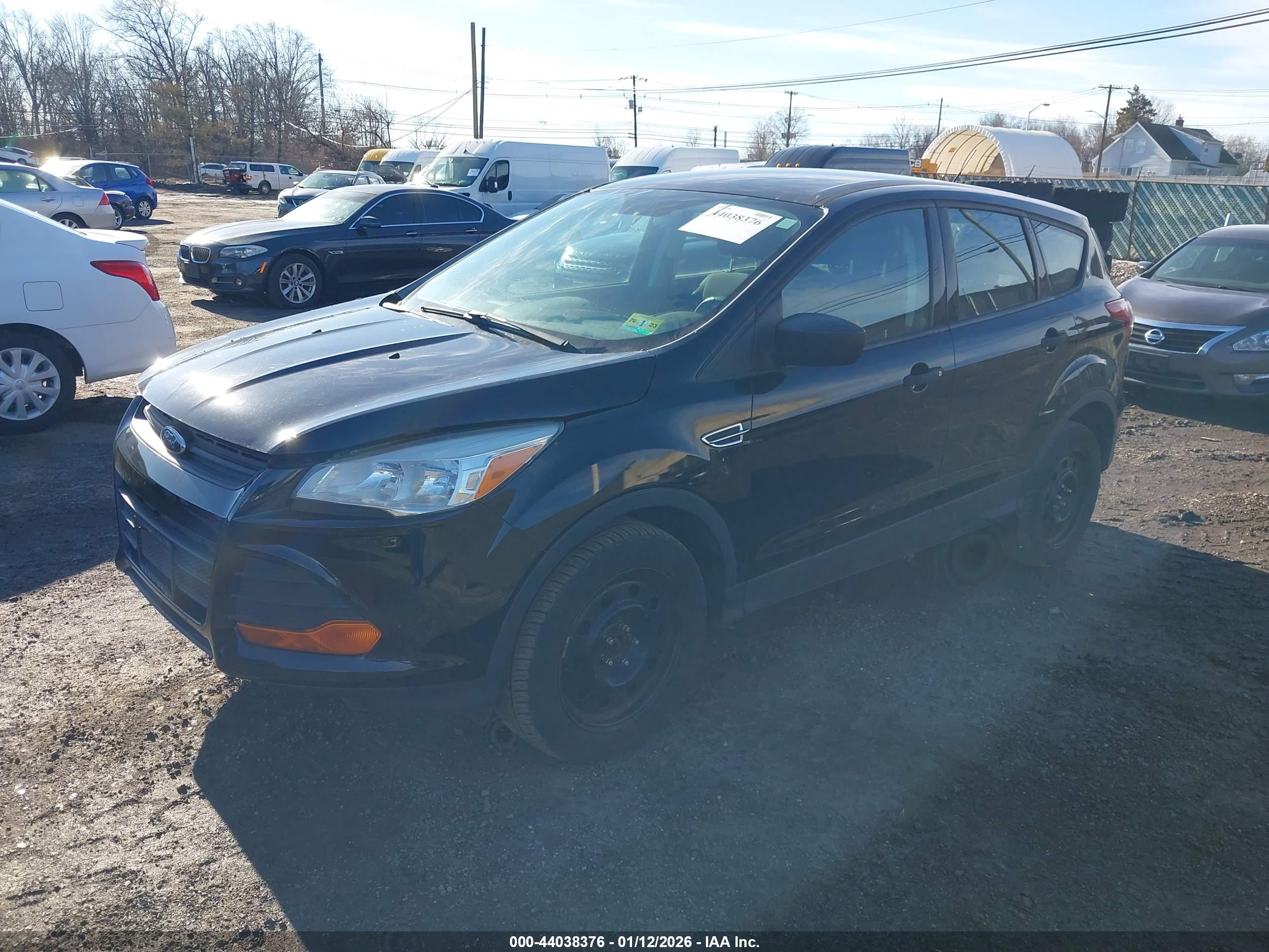 FORD ESCAPE image 2