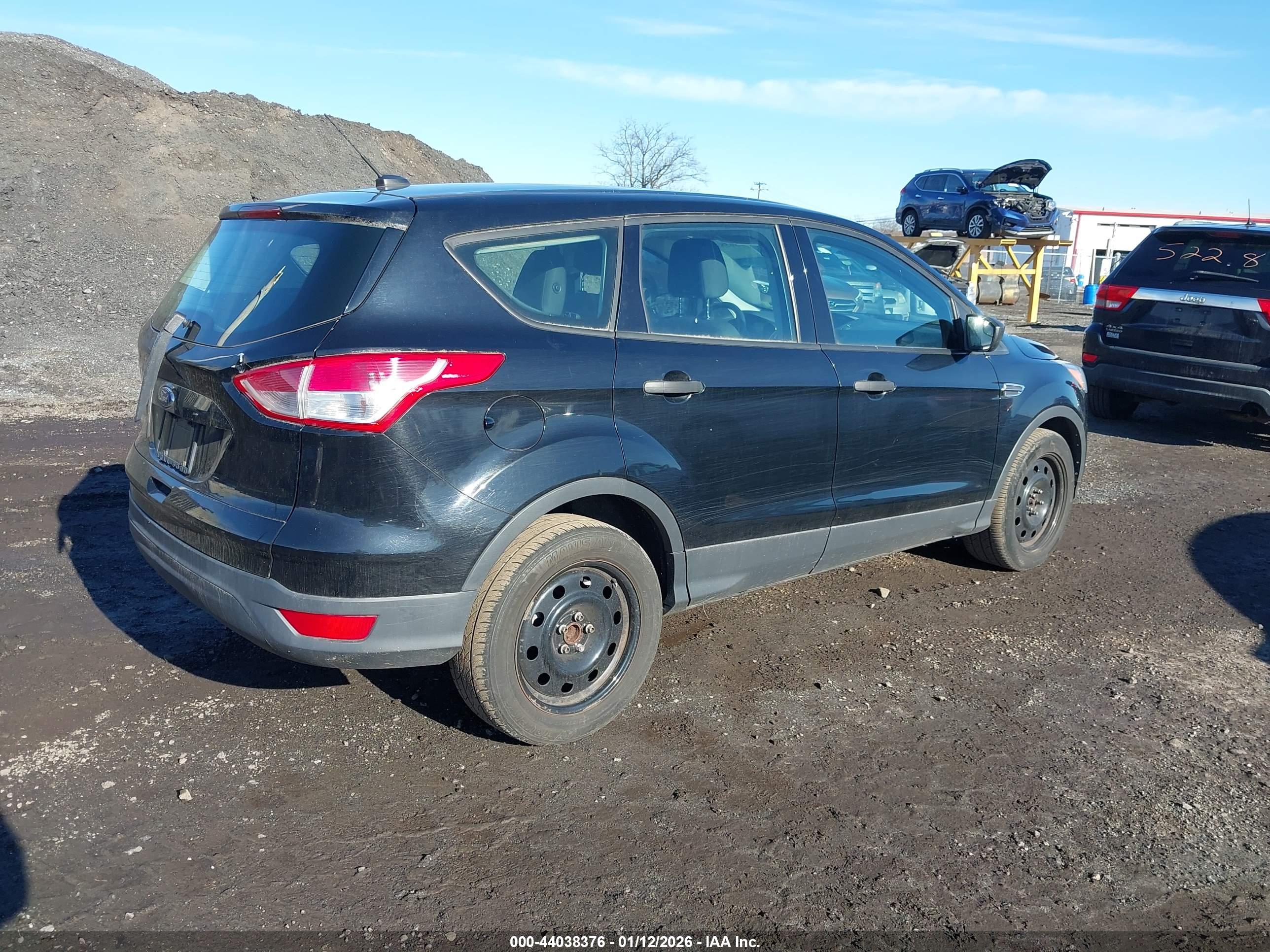 FORD ESCAPE image 4