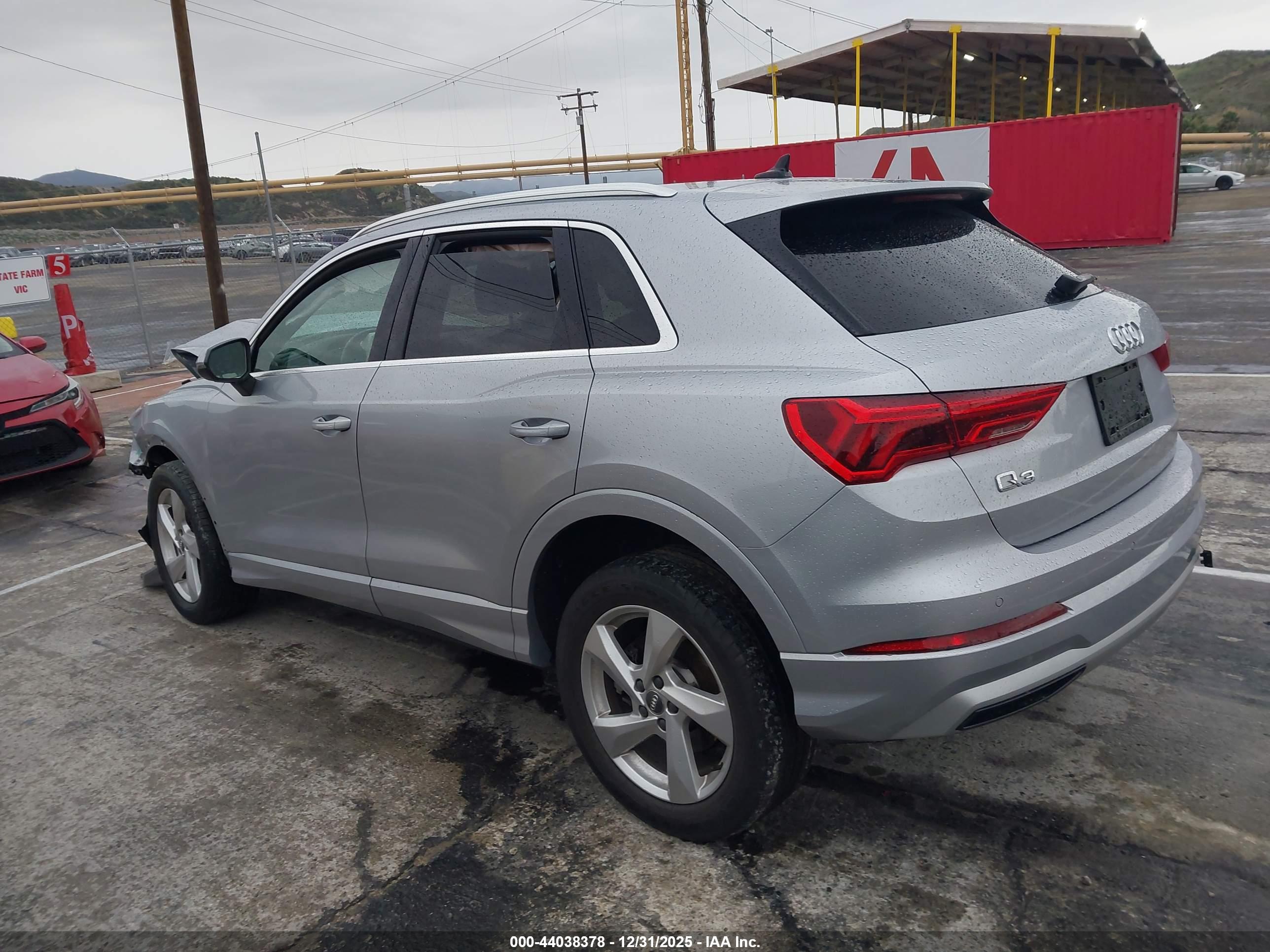 AUDI Q3 image 3