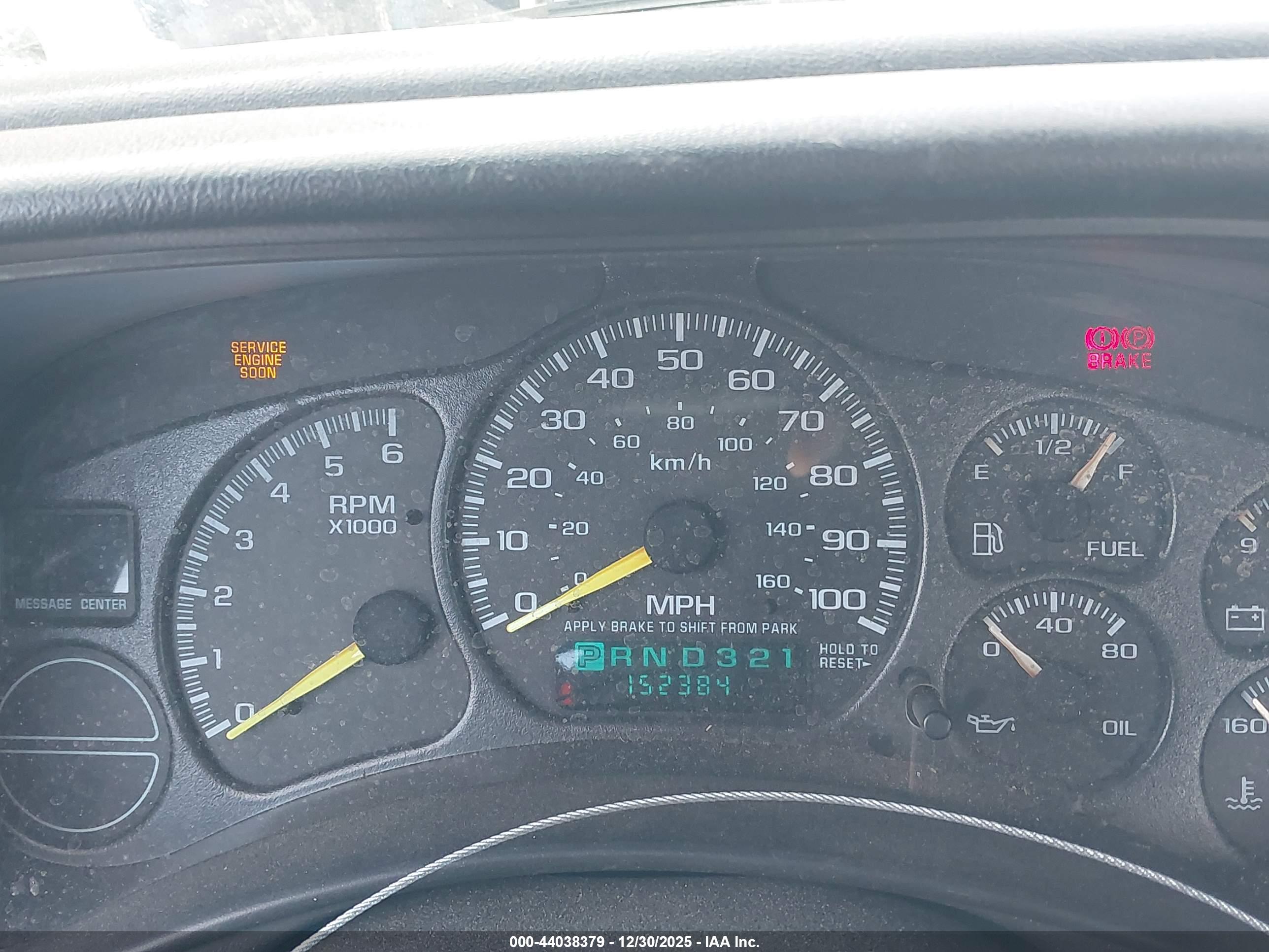 CHEVROLET SILVERADO image 7