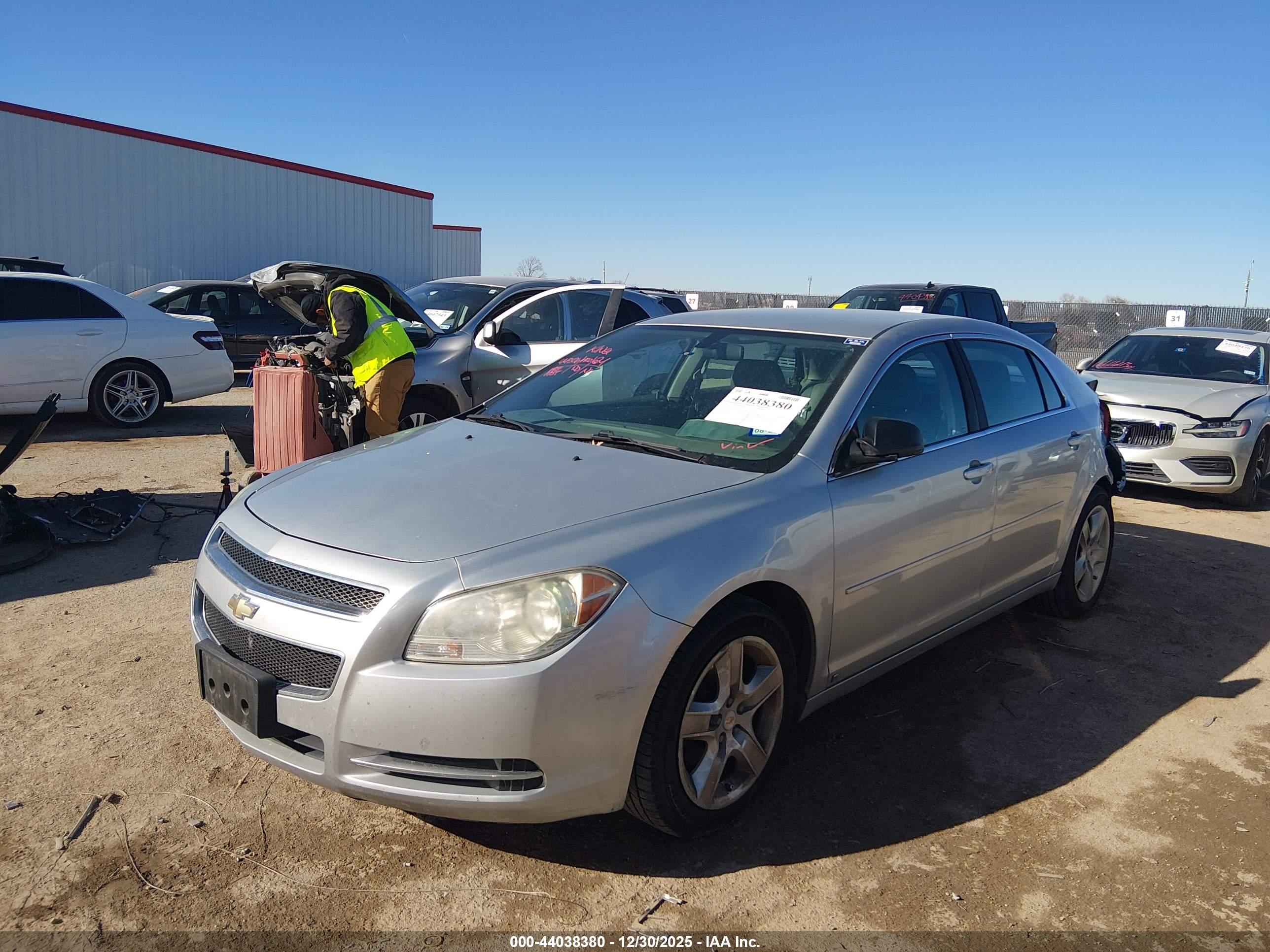 CHEVROLET MALIBU image 2