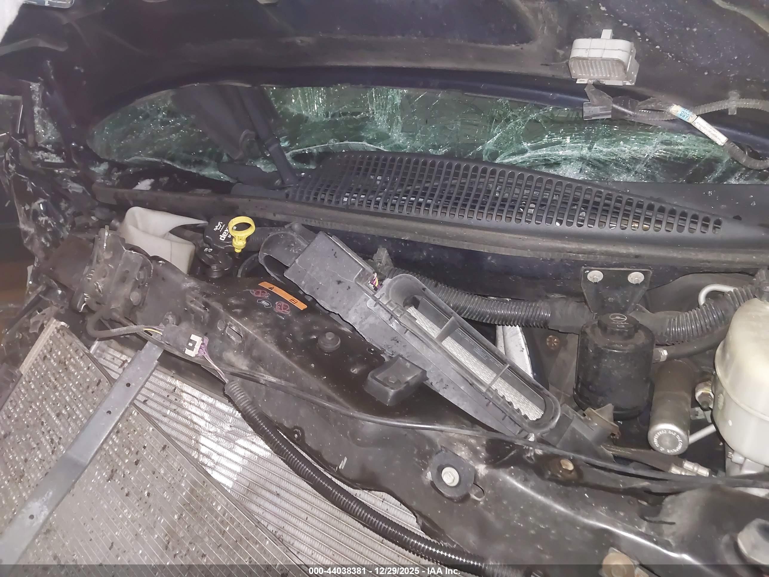 GMC SAVANA image 10