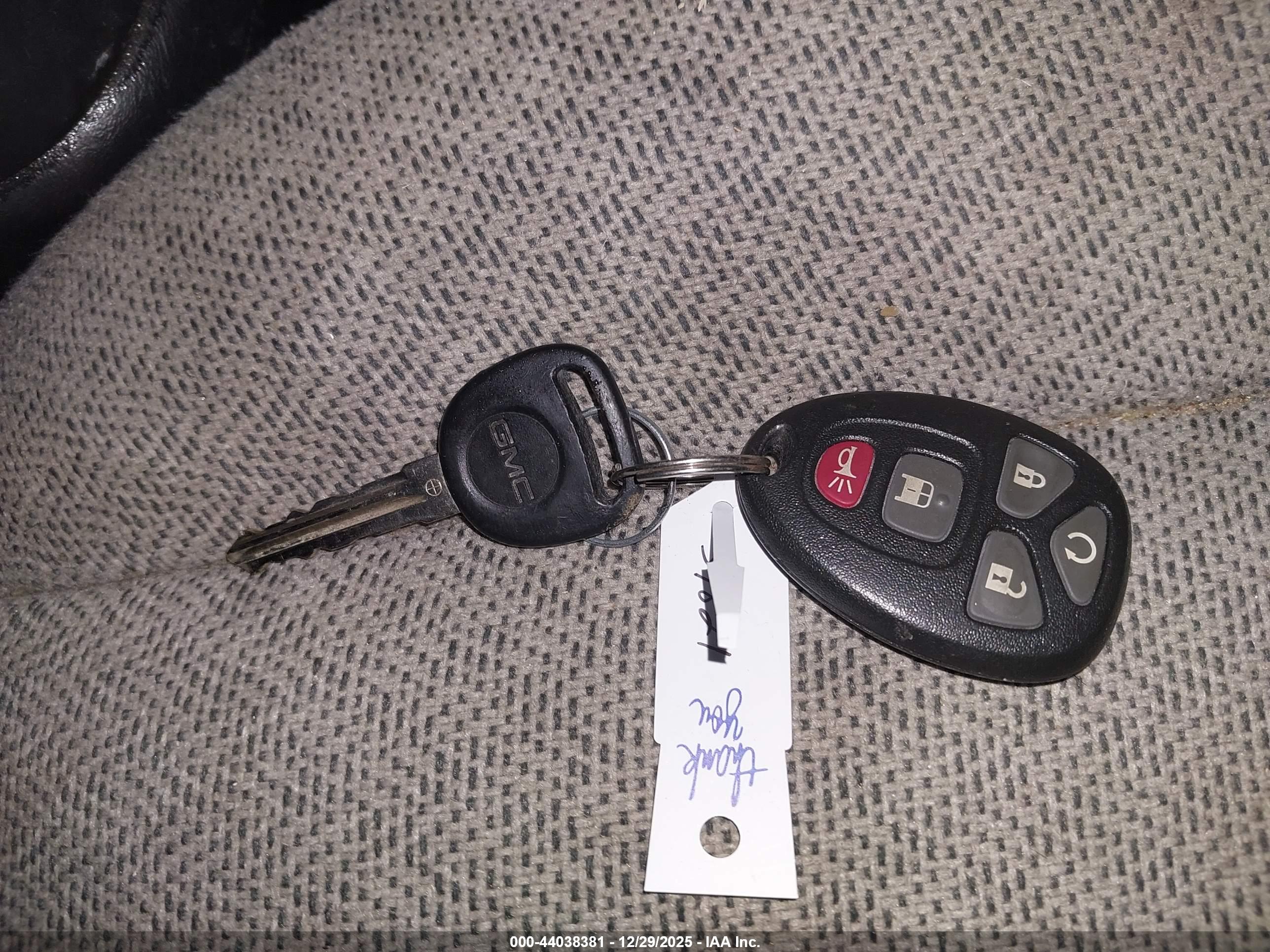 GMC SAVANA image 11