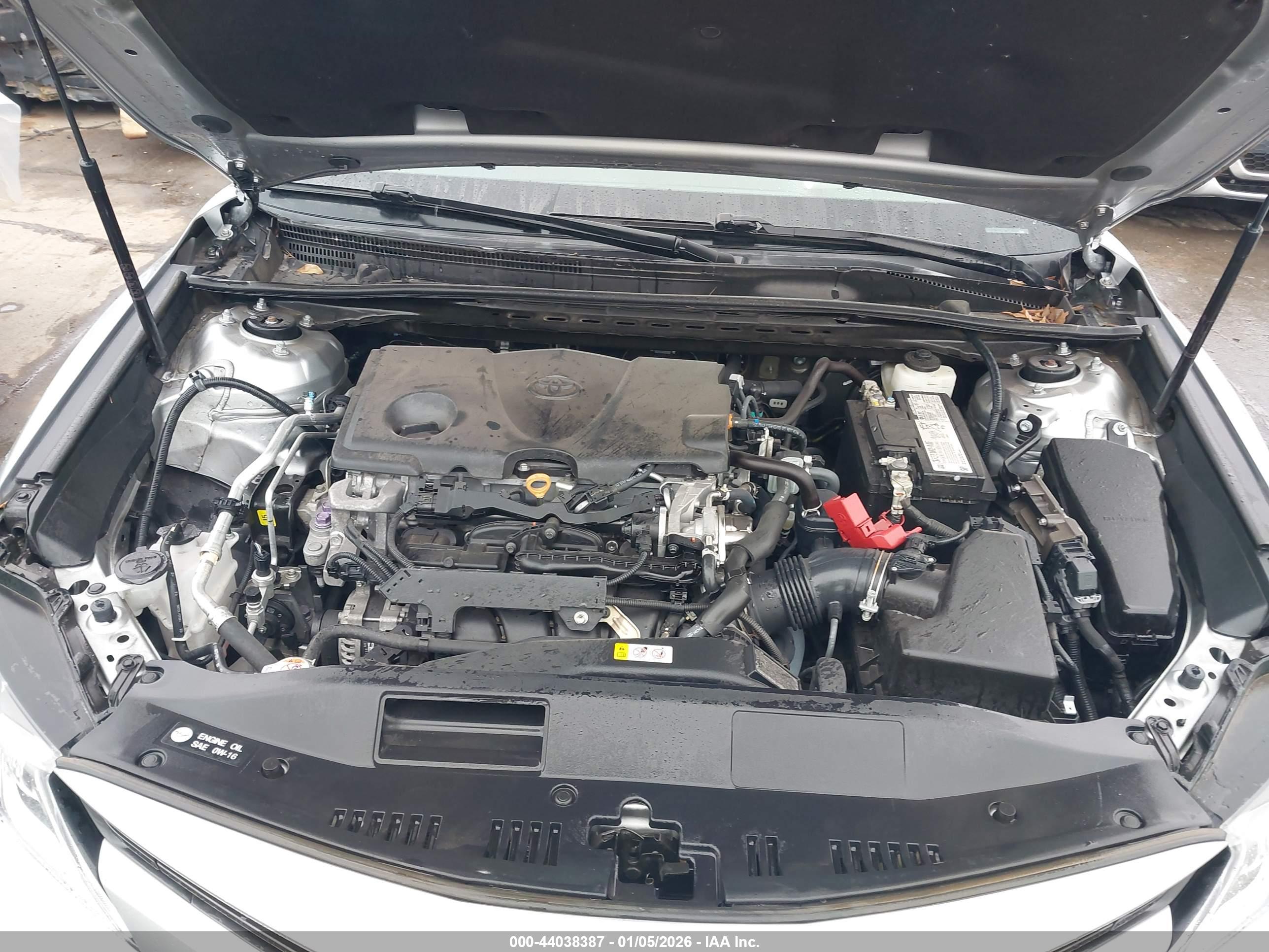 TOYOTA CAMRY image 10
