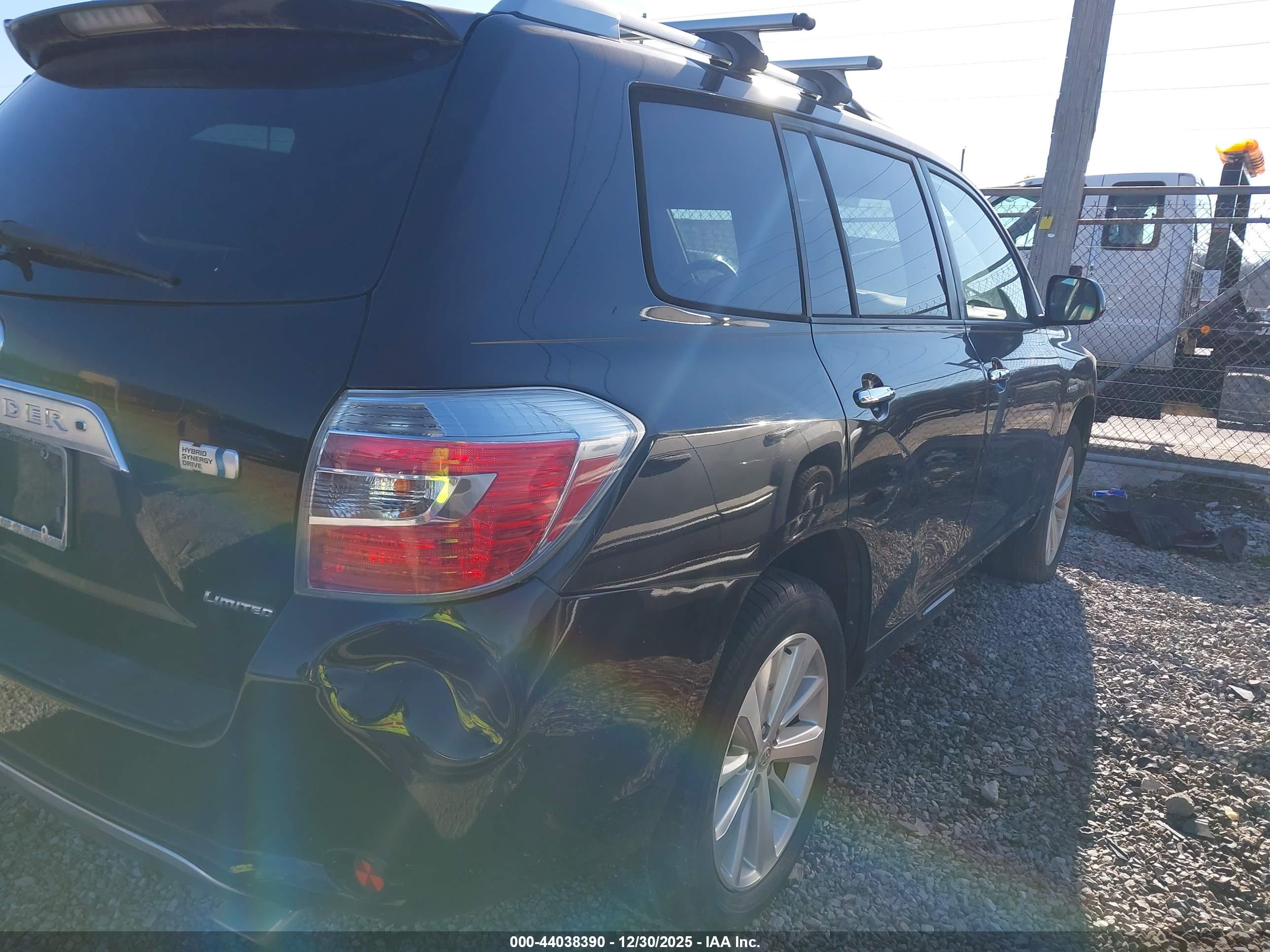 TOYOTA HIGHLANDER image 4