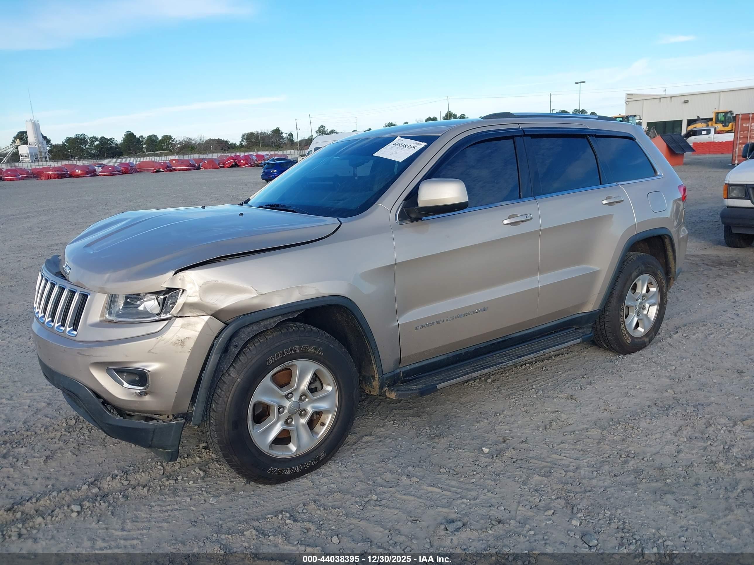 JEEP GRAND image 2