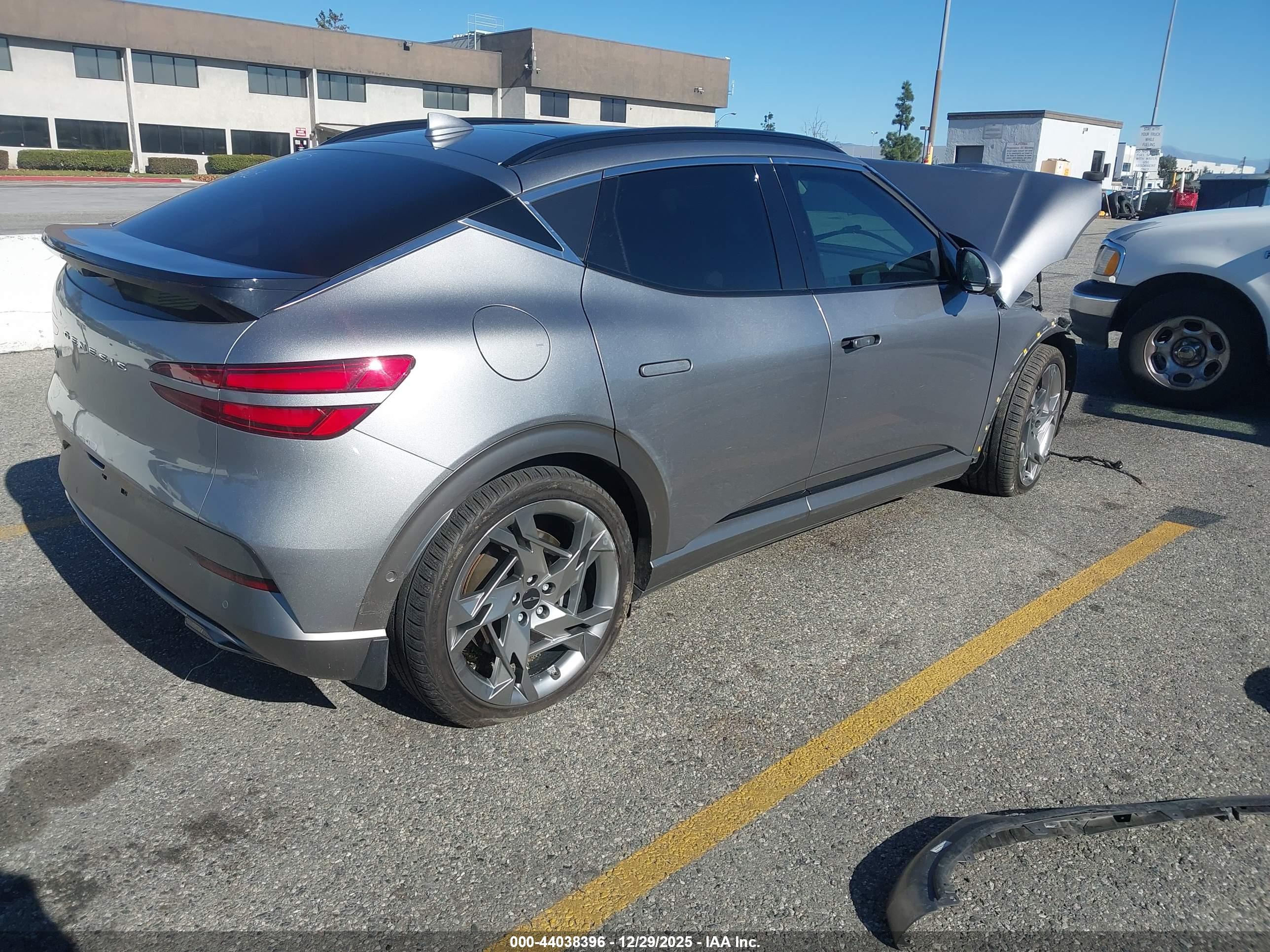 GENESIS GV60 image 4