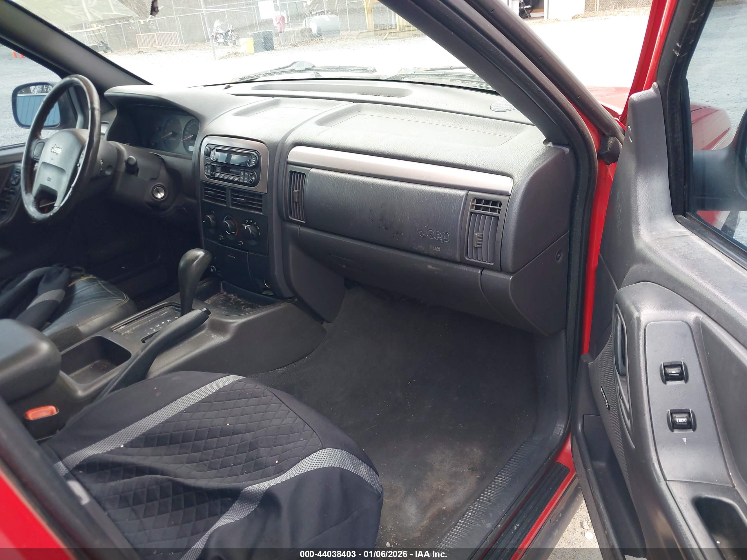 JEEP GRAND image 5