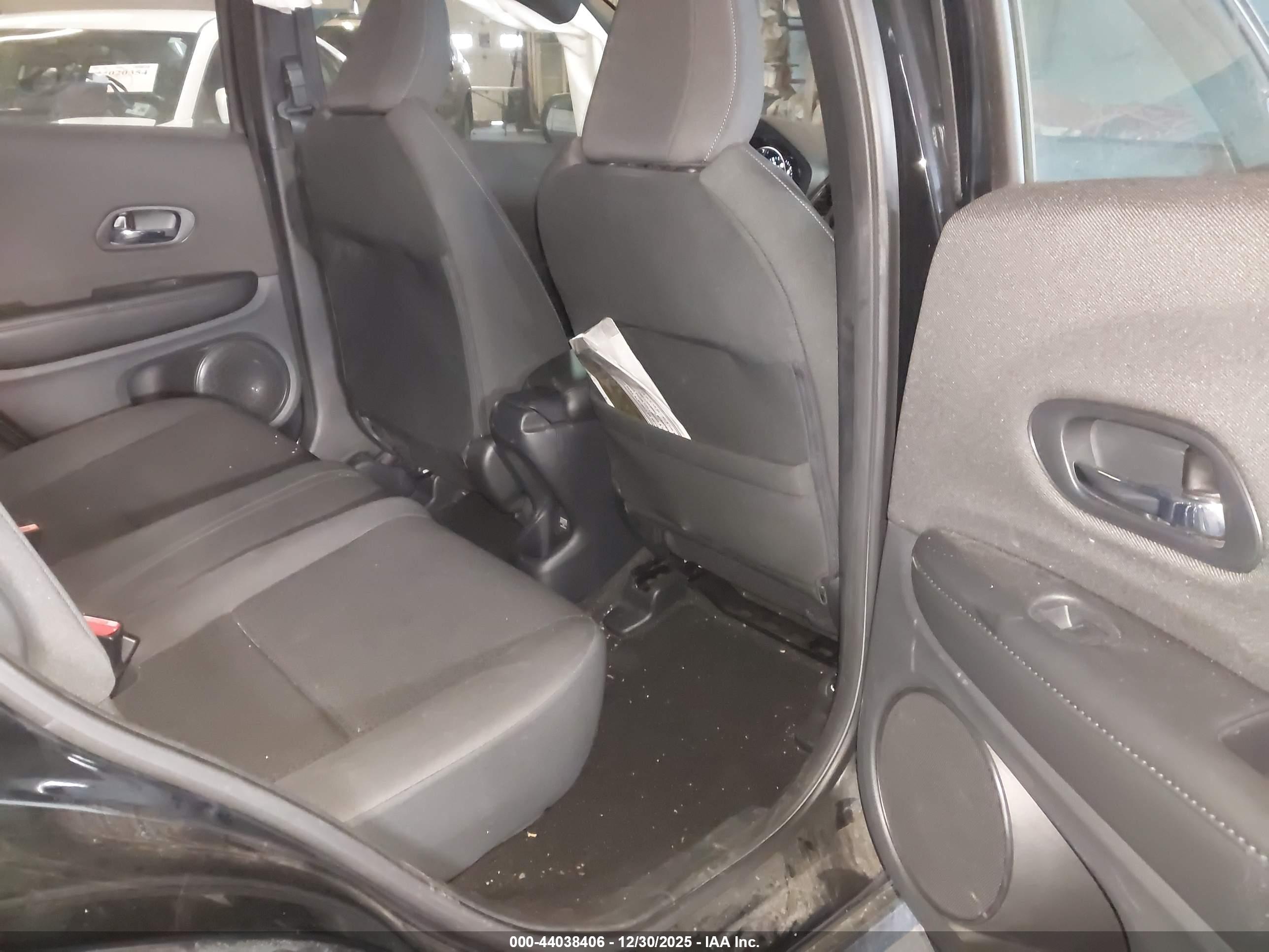 HONDA HR-V image 8