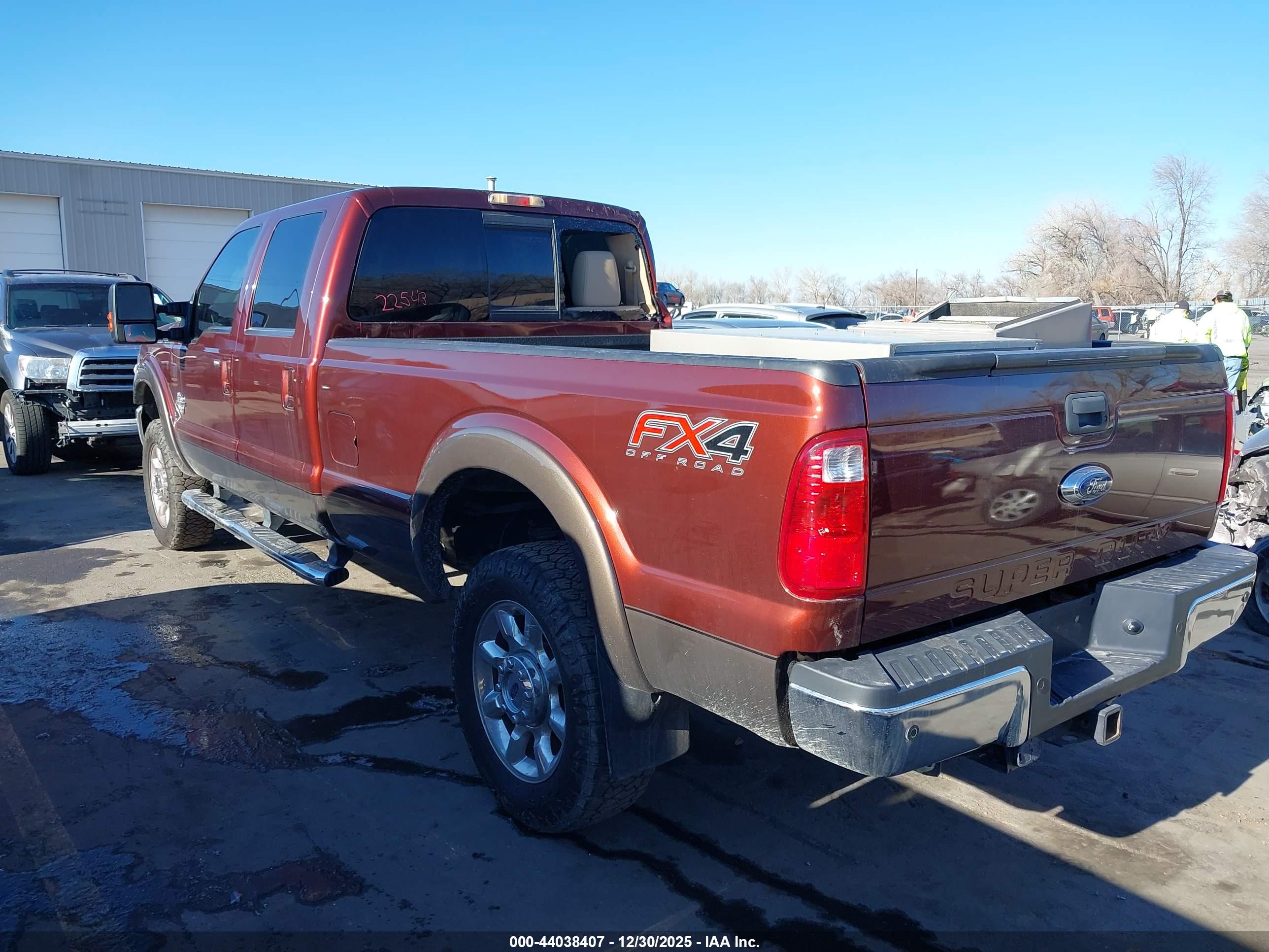 FORD SUPER image 3