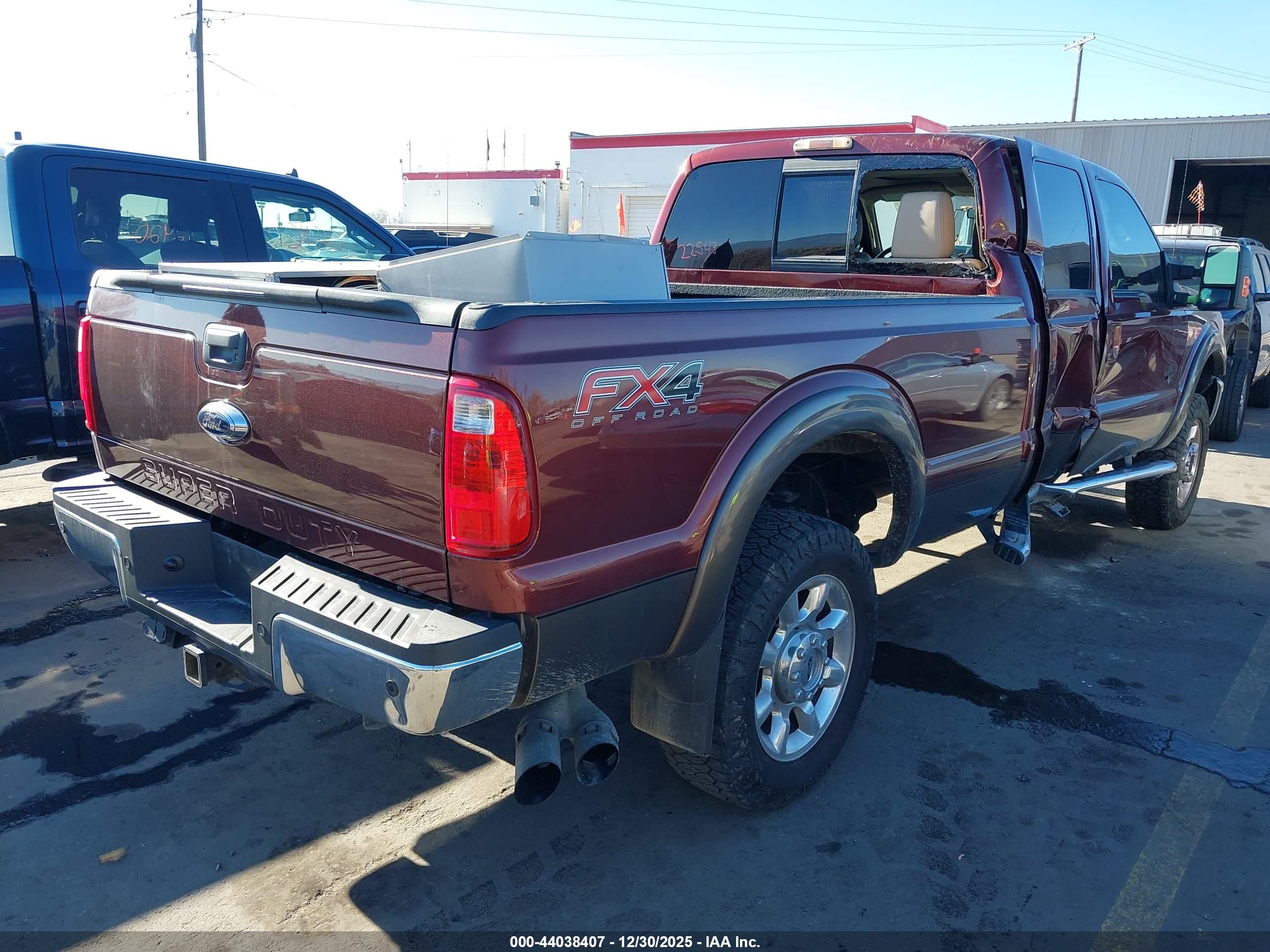FORD SUPER image 4