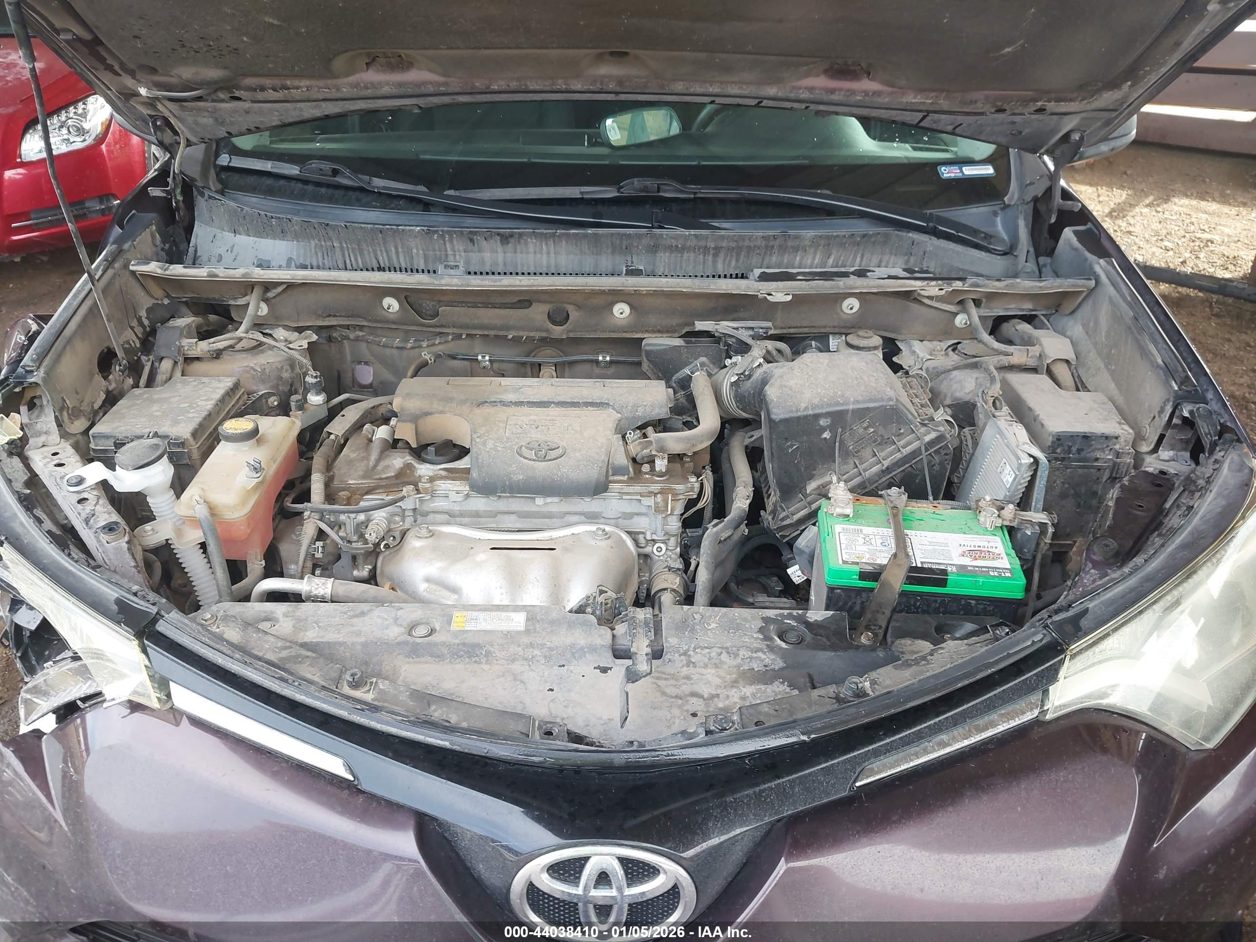 TOYOTA RAV4 image 10