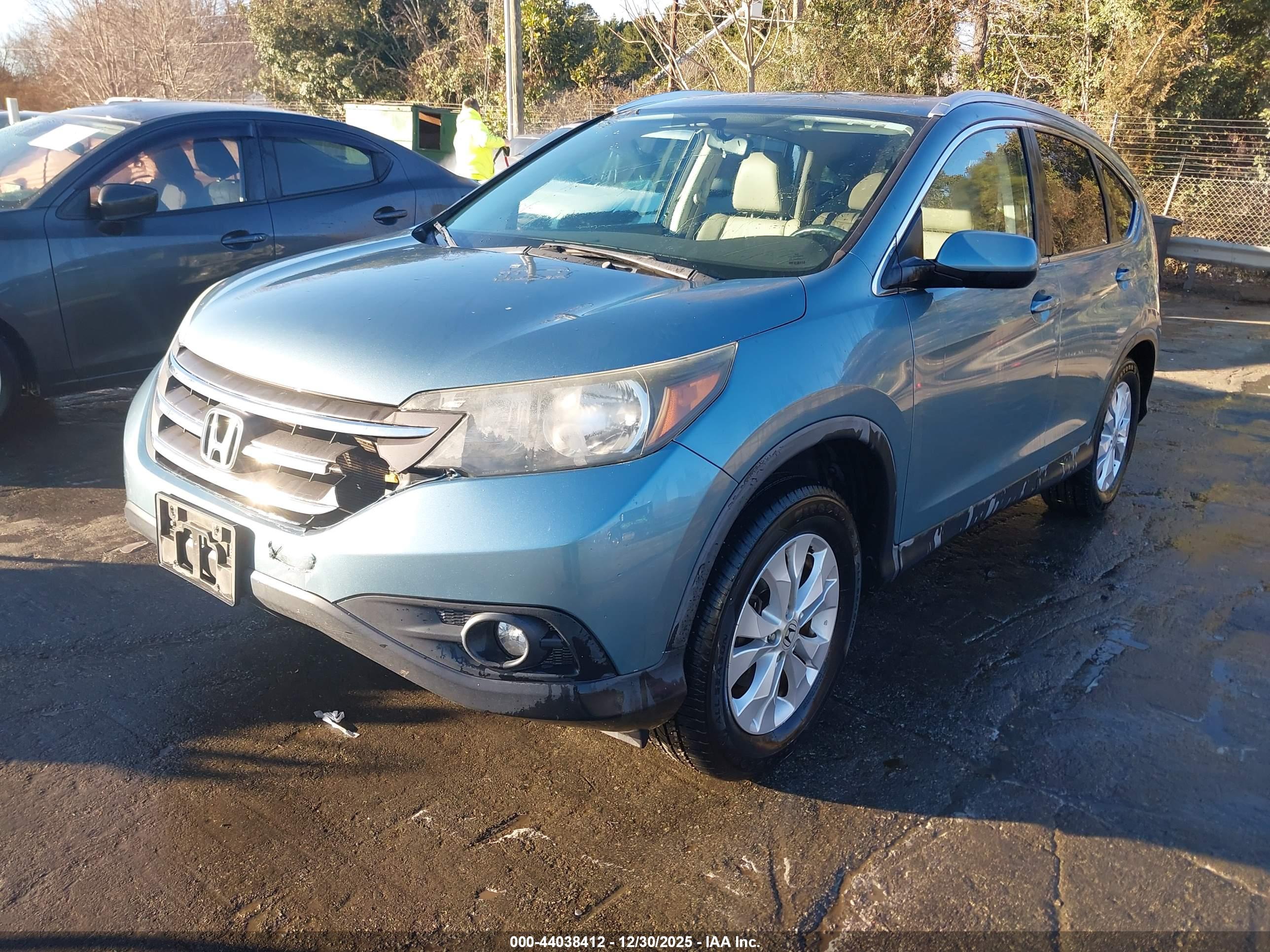 HONDA CR-V image 2