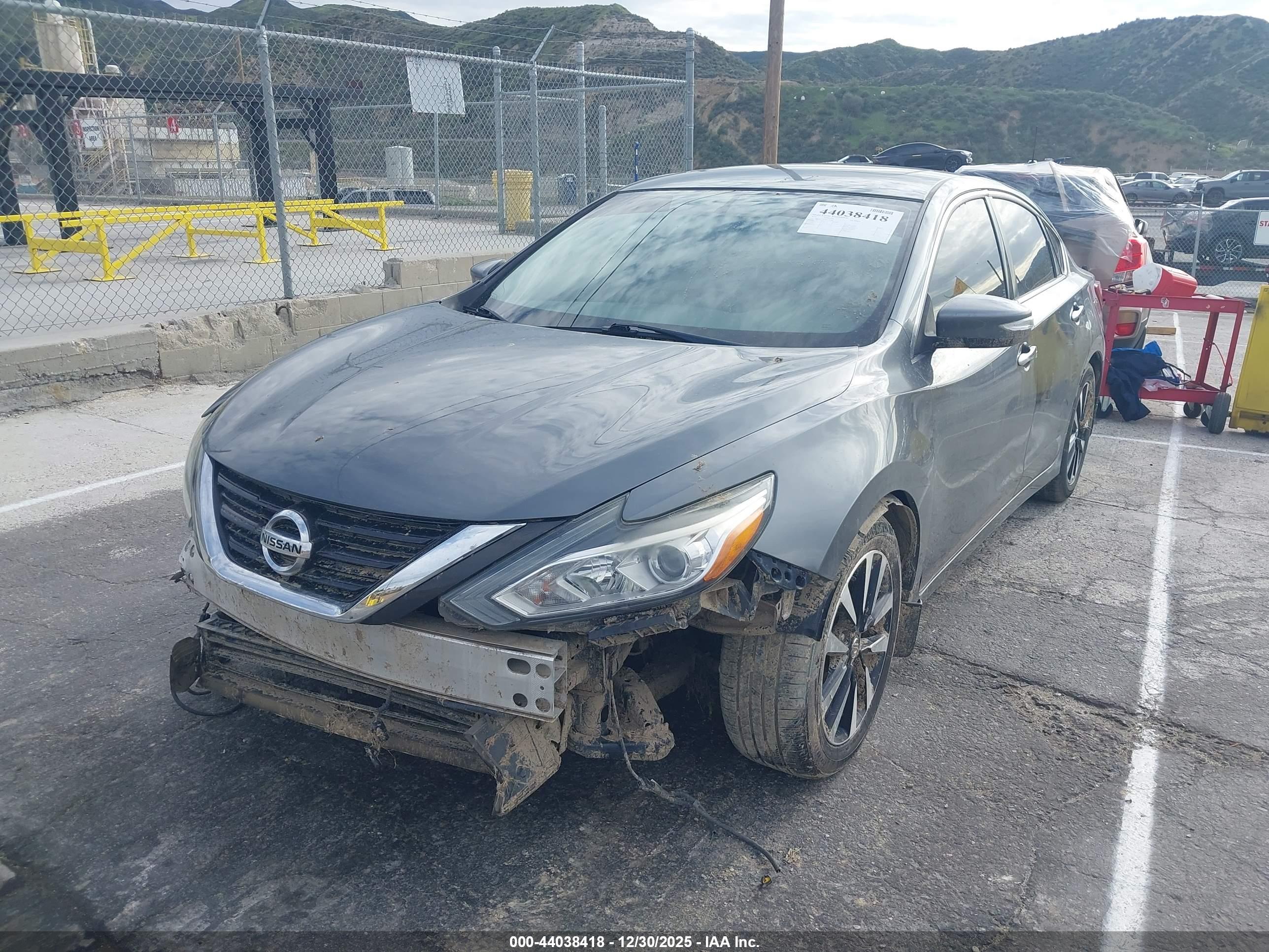 NISSAN ALTIMA image 2