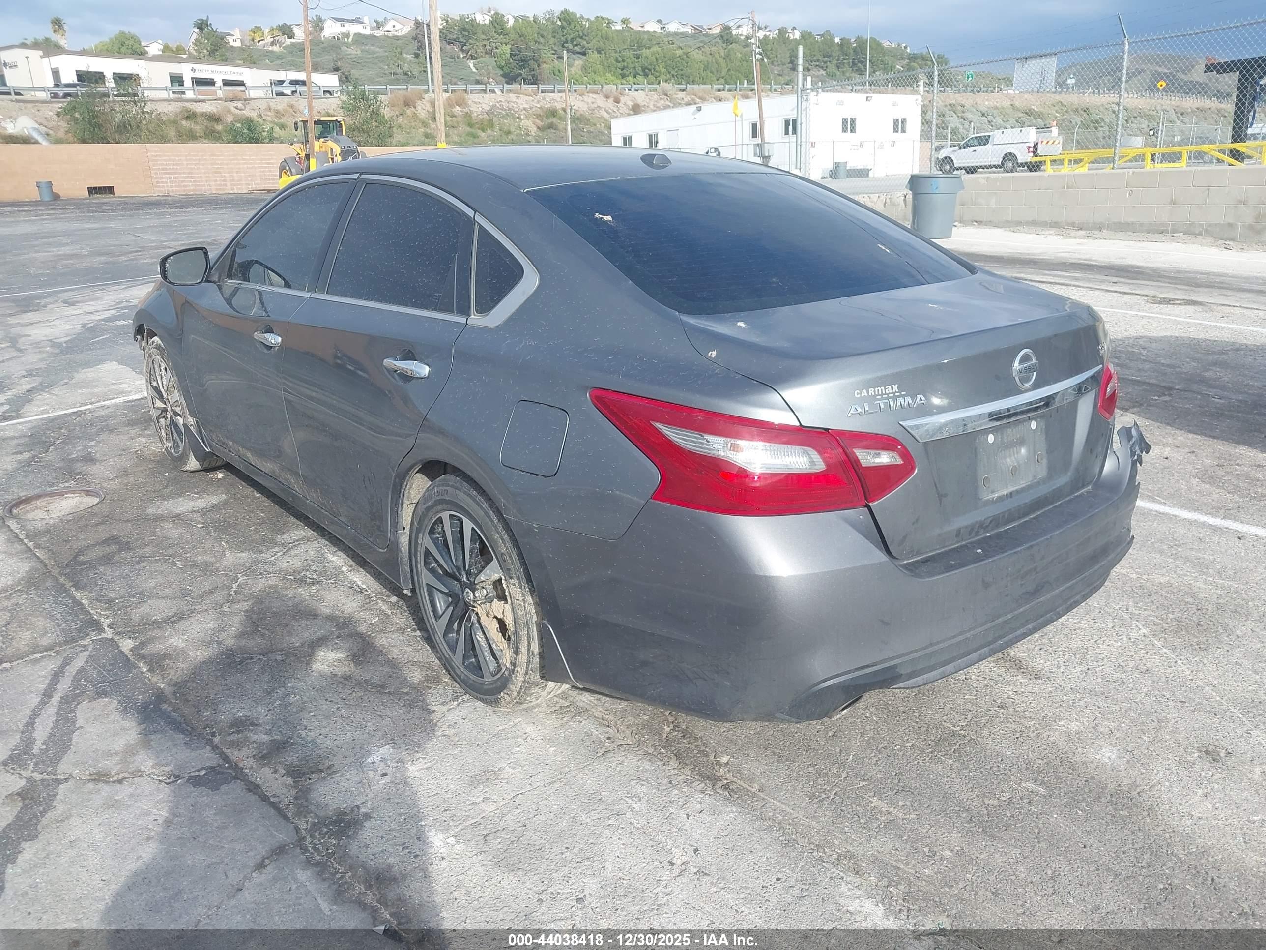 NISSAN ALTIMA image 3