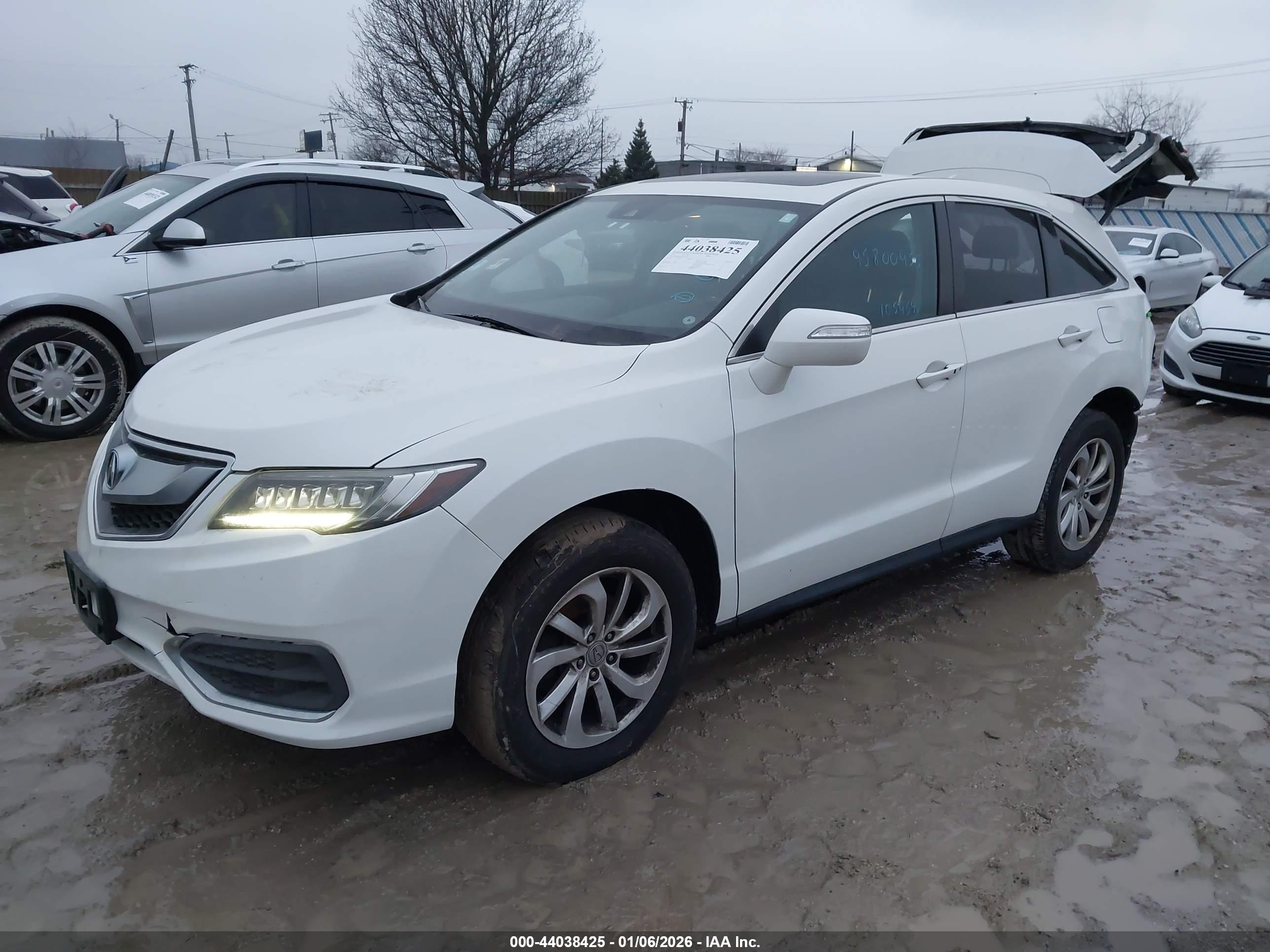 ACURA RDX image 2
