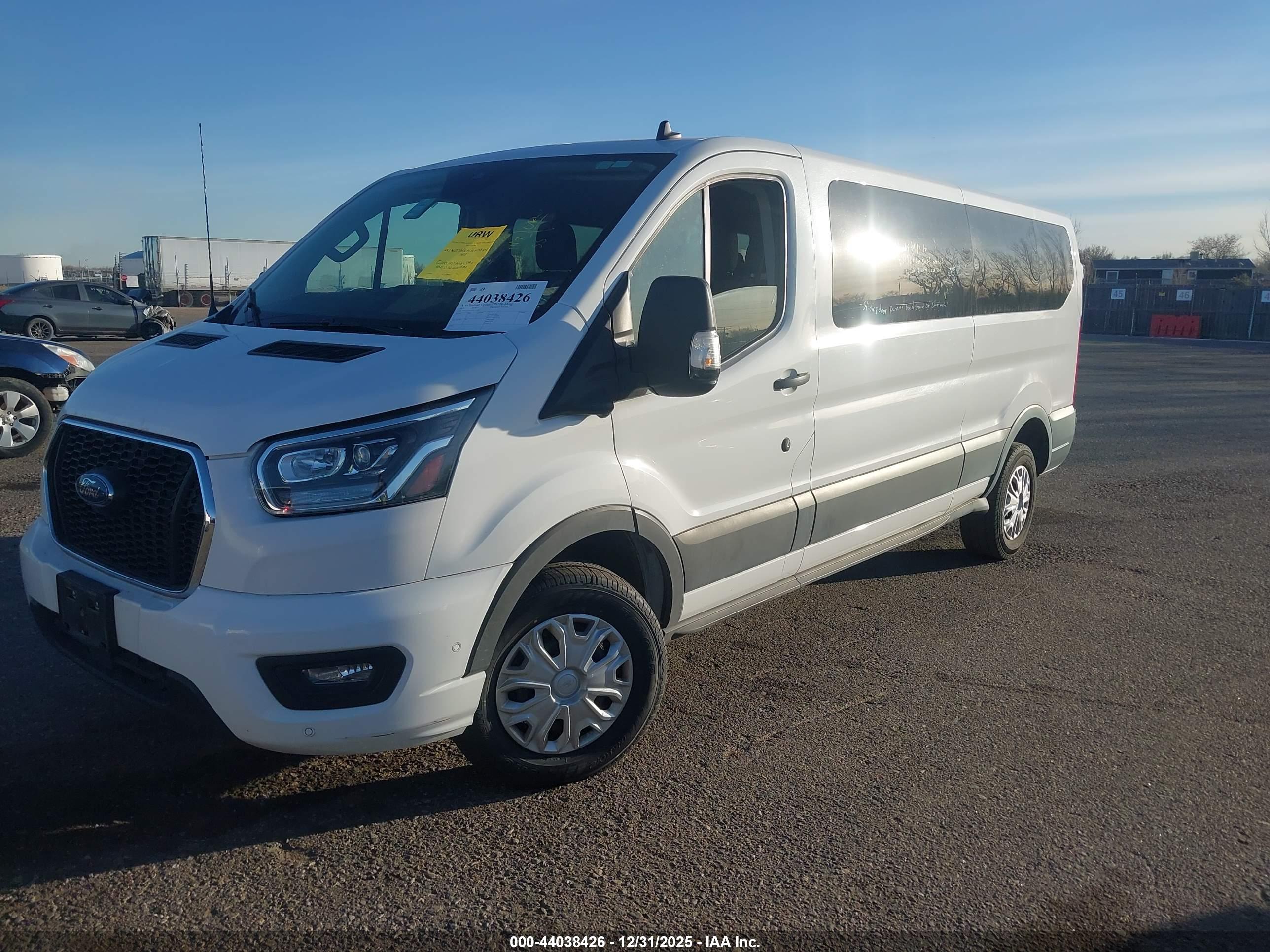 FORD TRANSIT-350 image 2