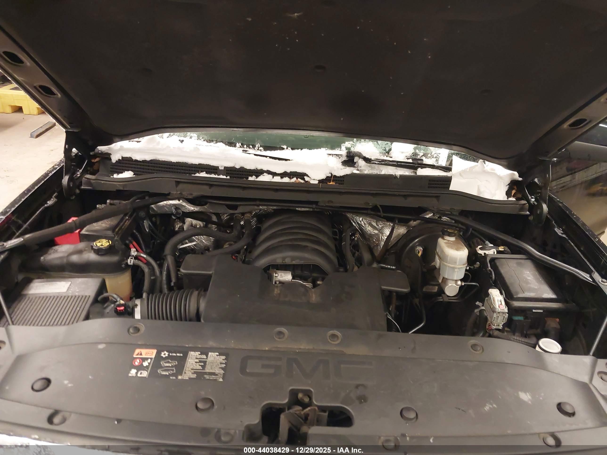 GMC SIERRA image 10