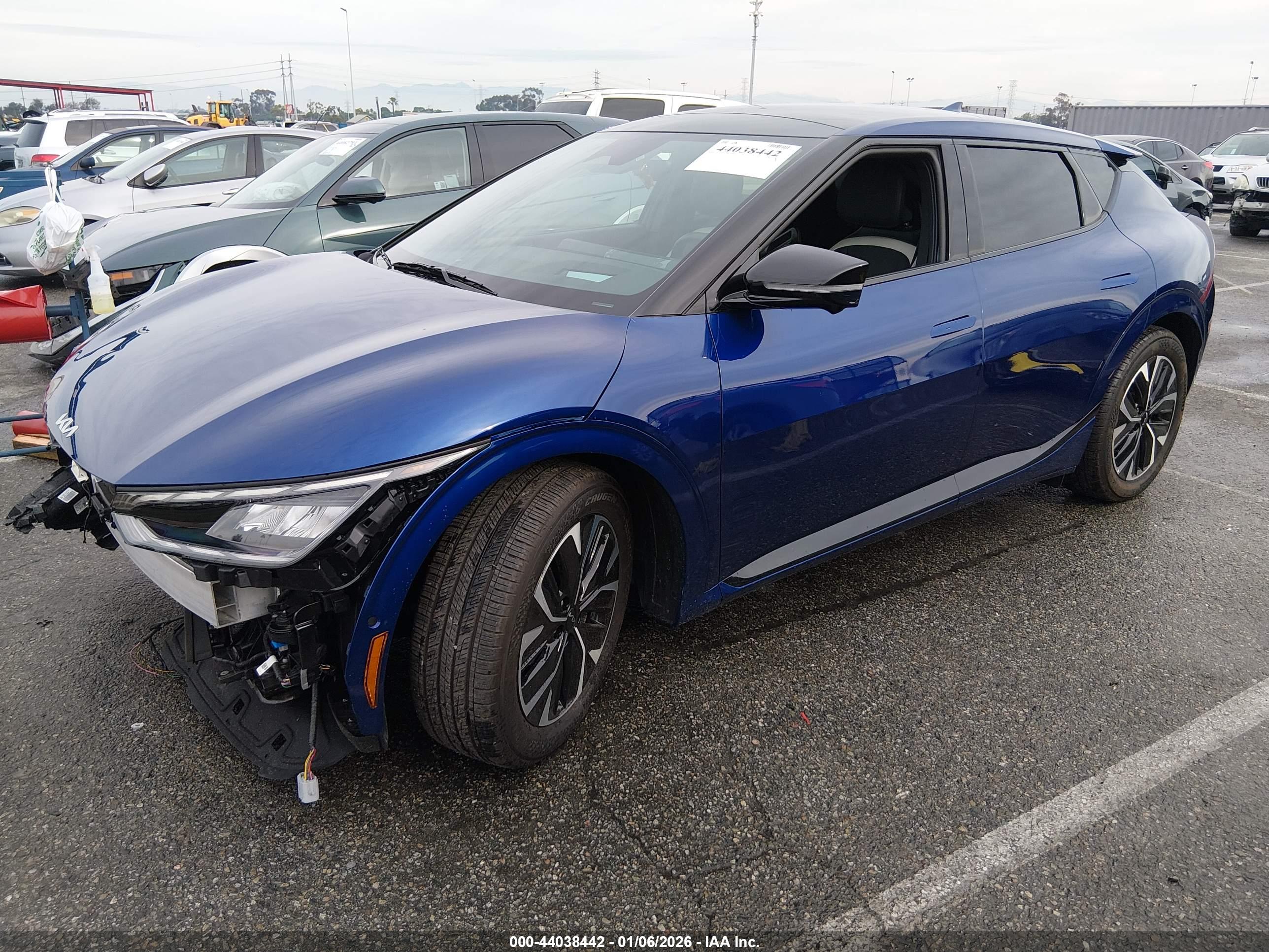 KIA EV6 image 2
