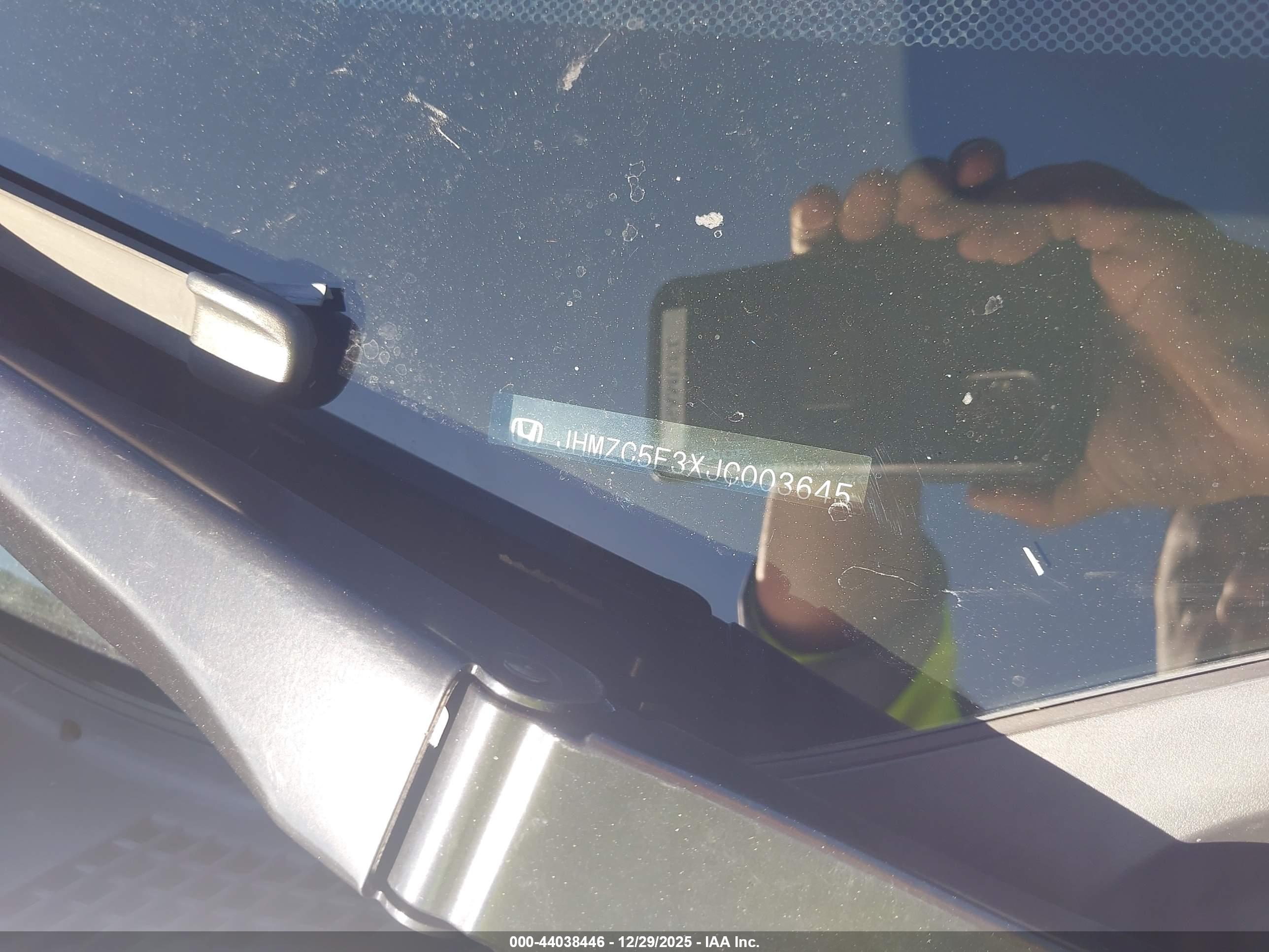 HONDA CLARITY image 9