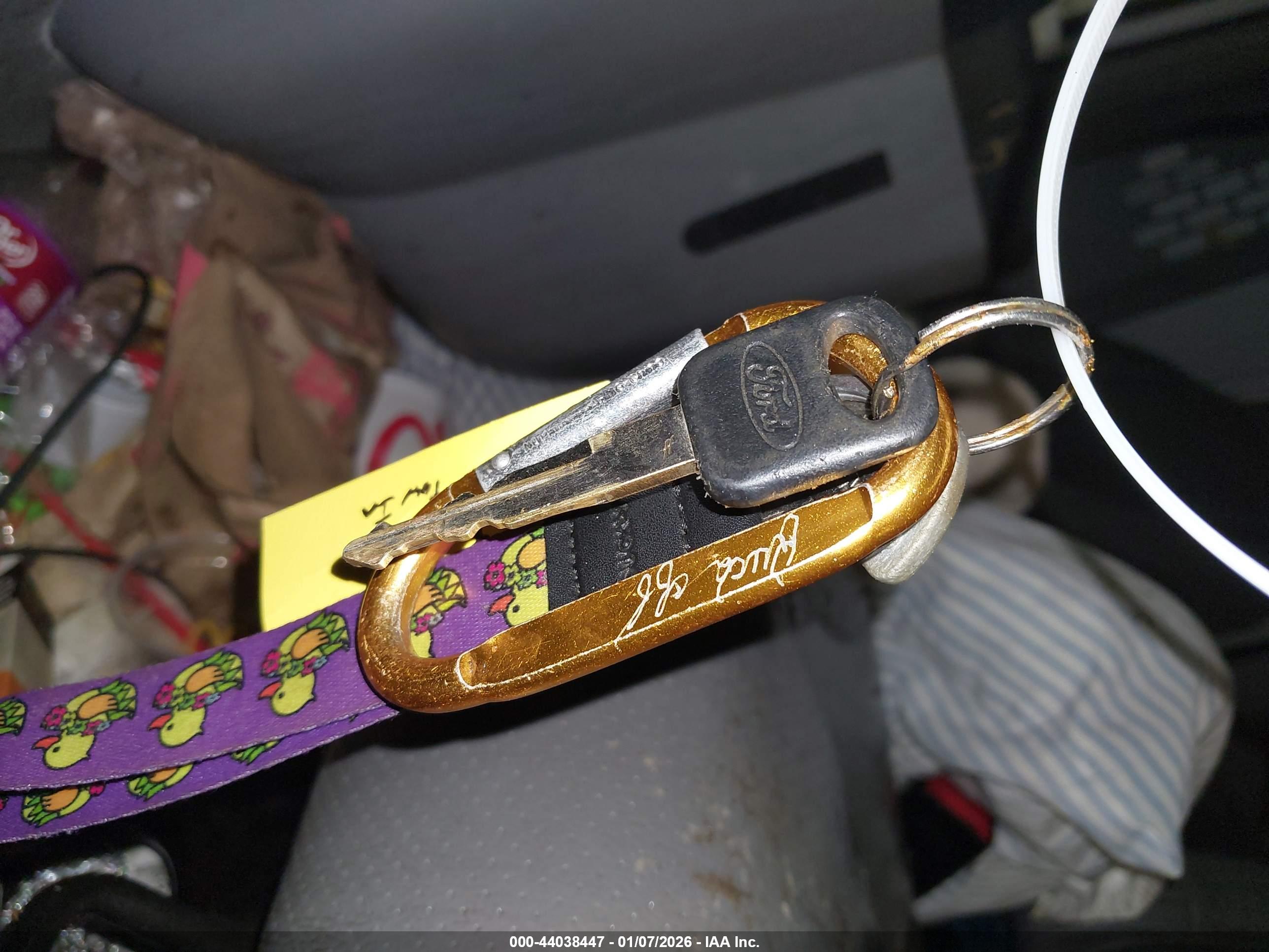 FORD E-250 image 11