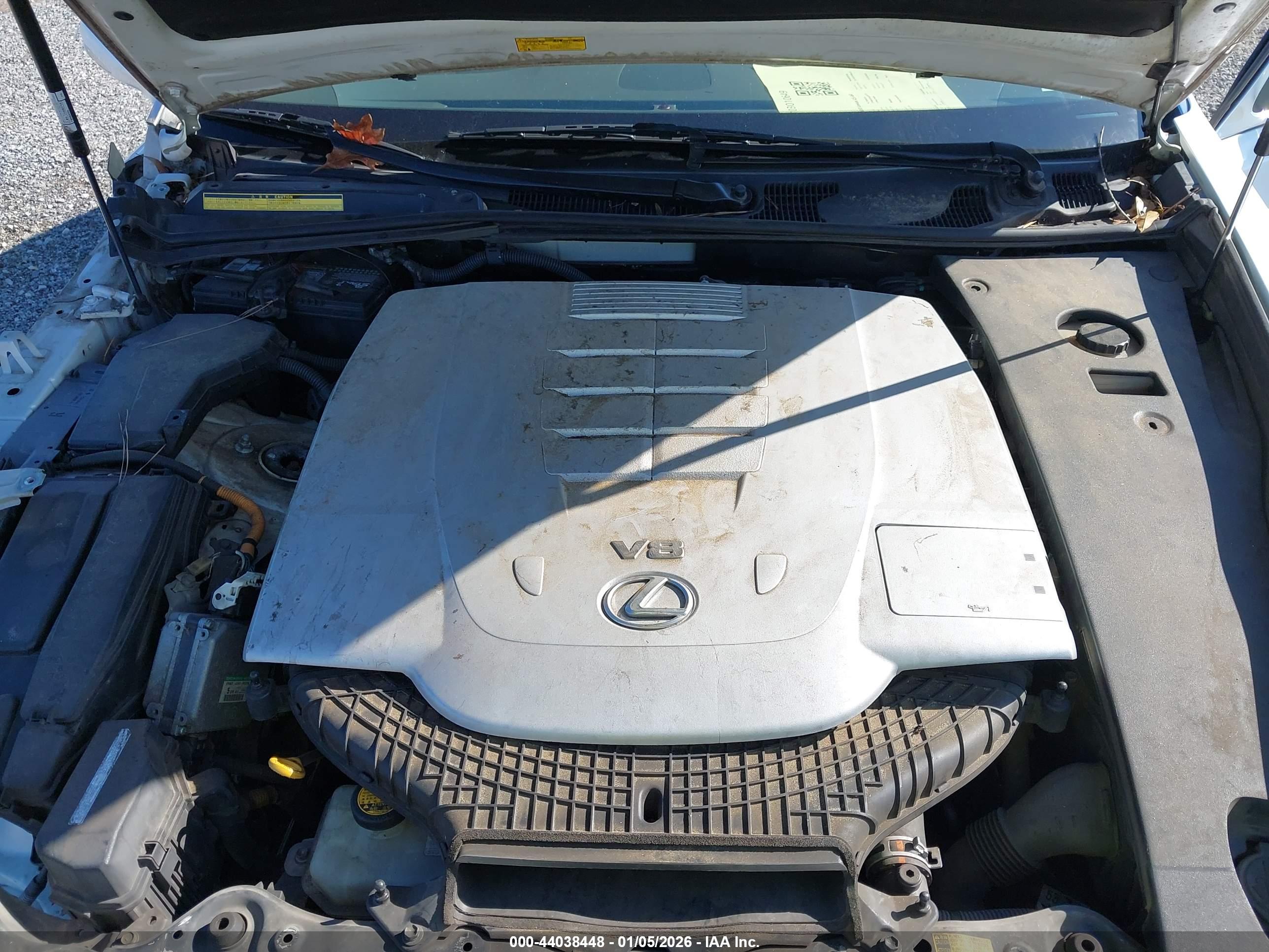 LEXUS LS image 10