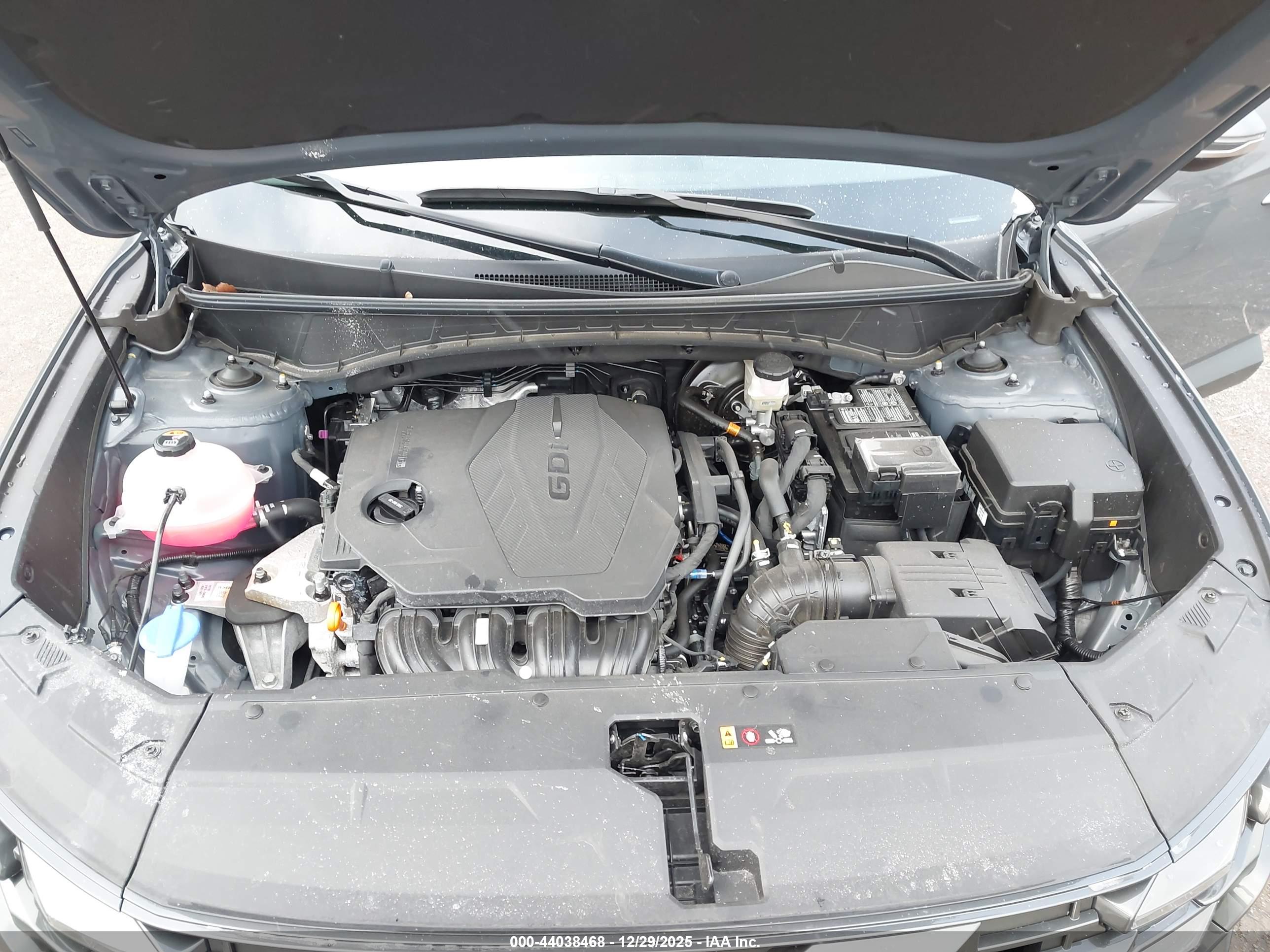 HYUNDAI TUCSON image 10
