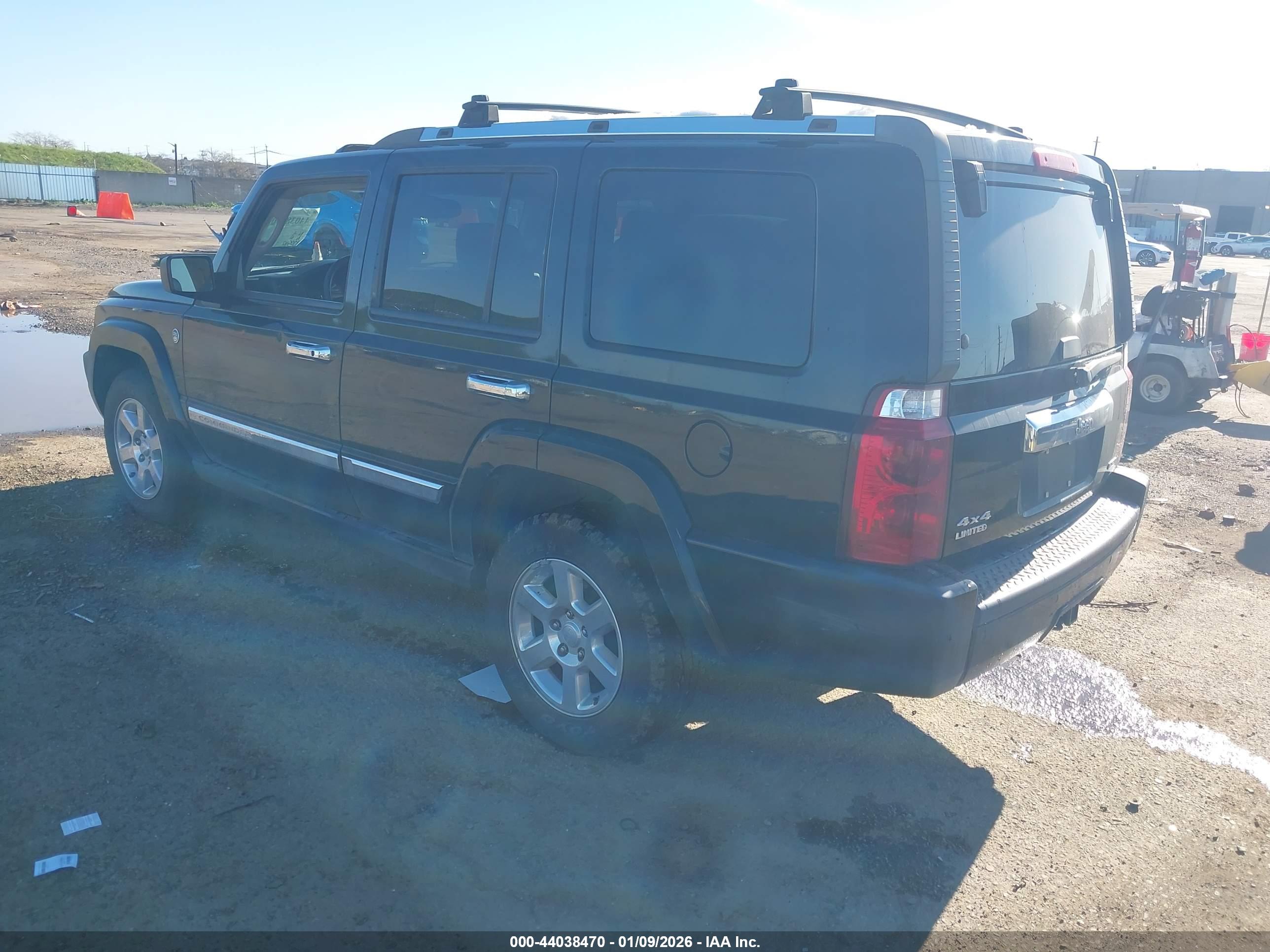 JEEP COMMANDER image 3