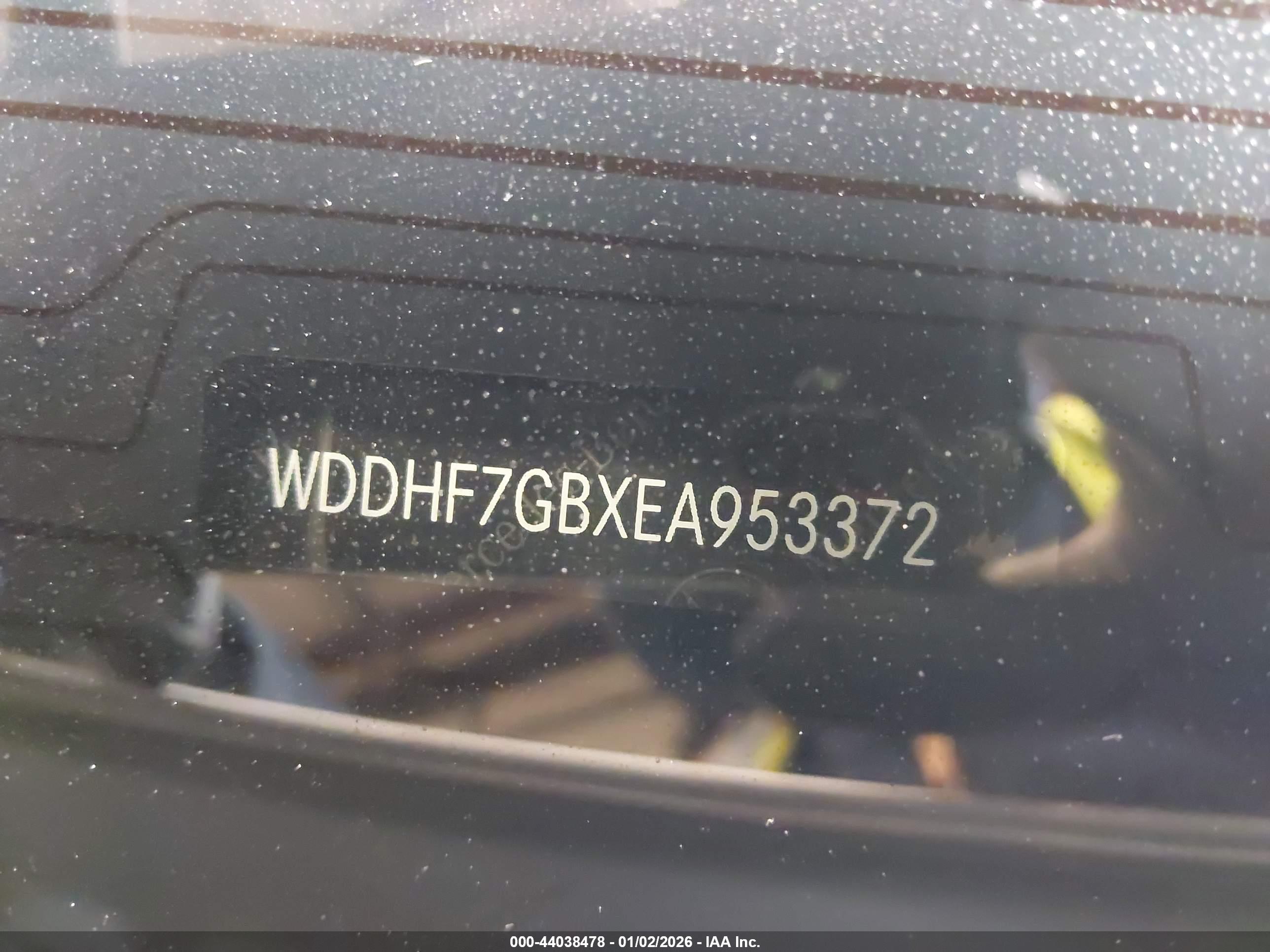 MERCEDES-BENZ E image 9
