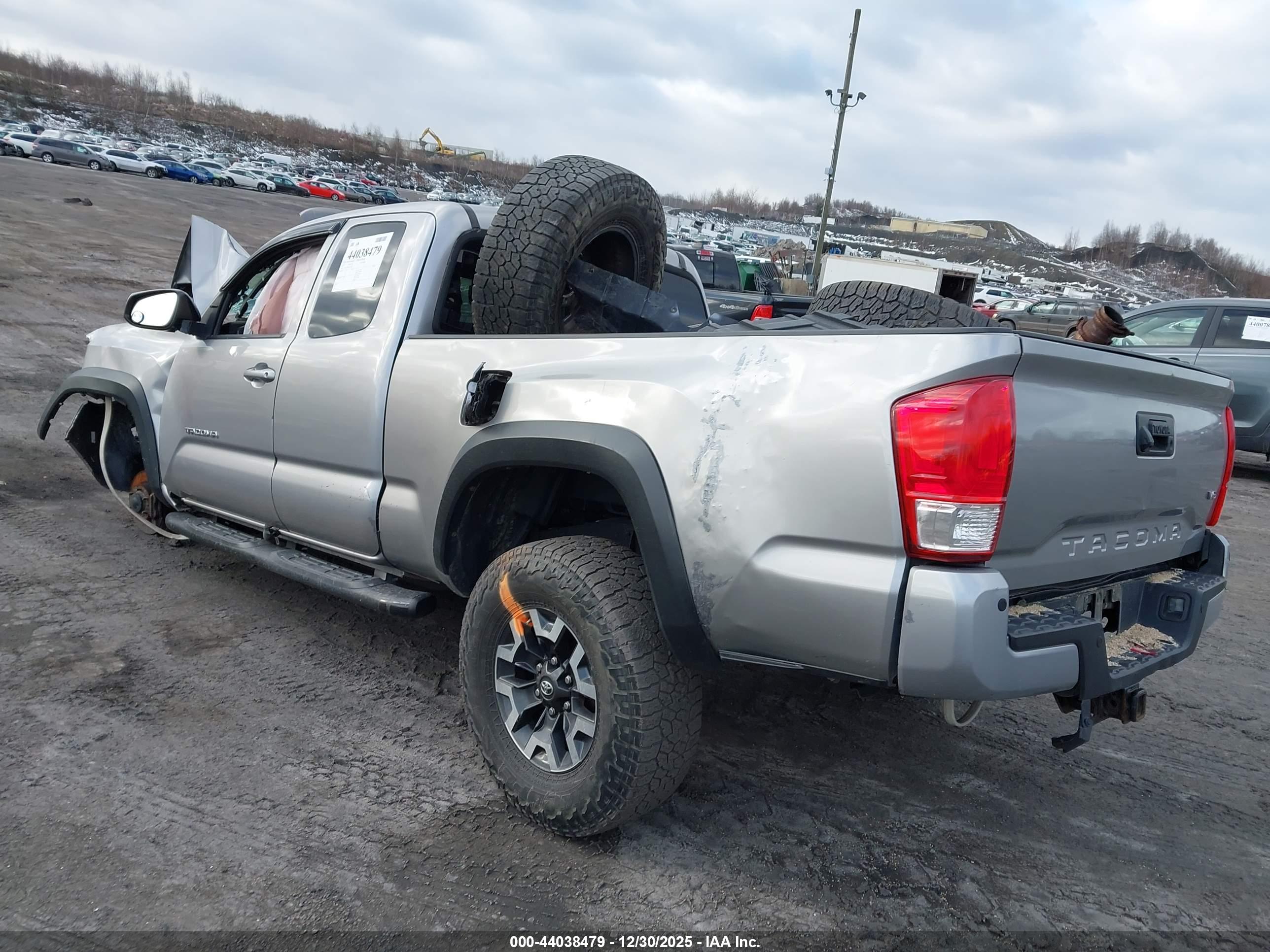 TOYOTA TACOMA image 3
