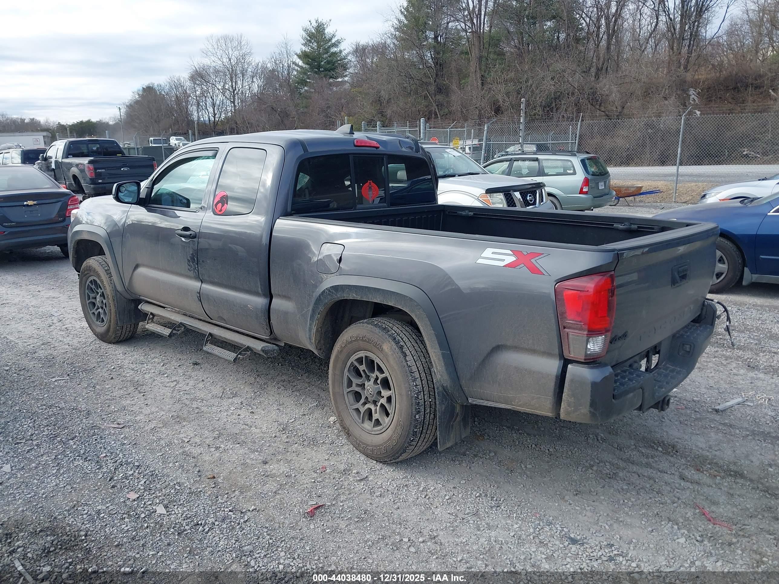 TOYOTA TACOMA image 3