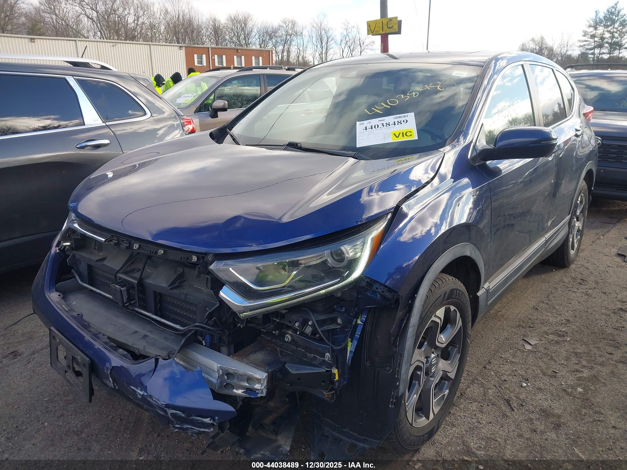 HONDA CR-V image 2